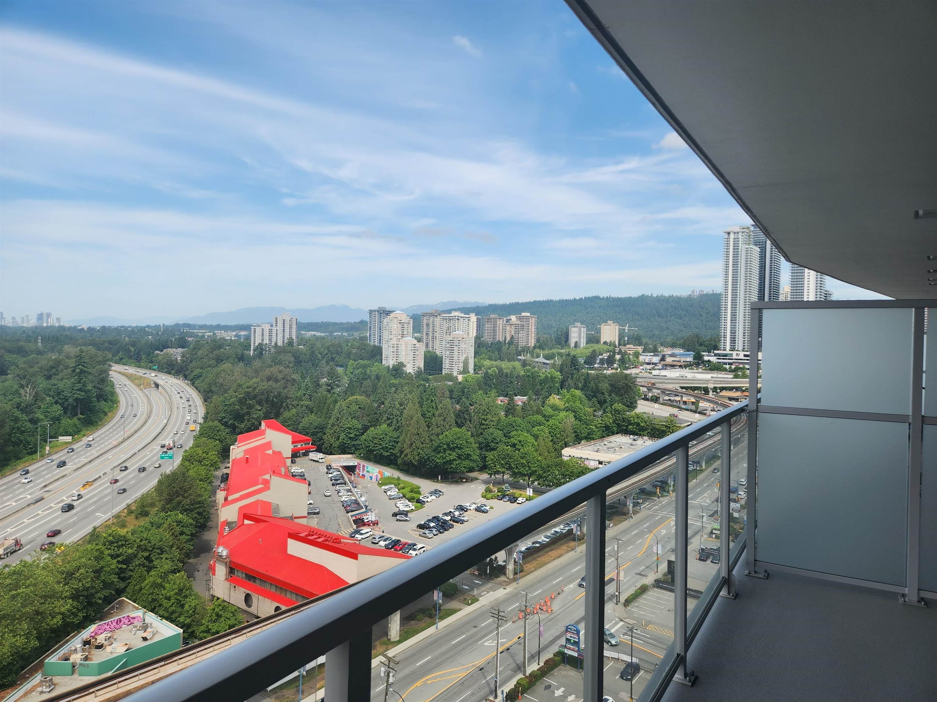 1807 318 ALDERSON AVENUE, R3019728, BC,