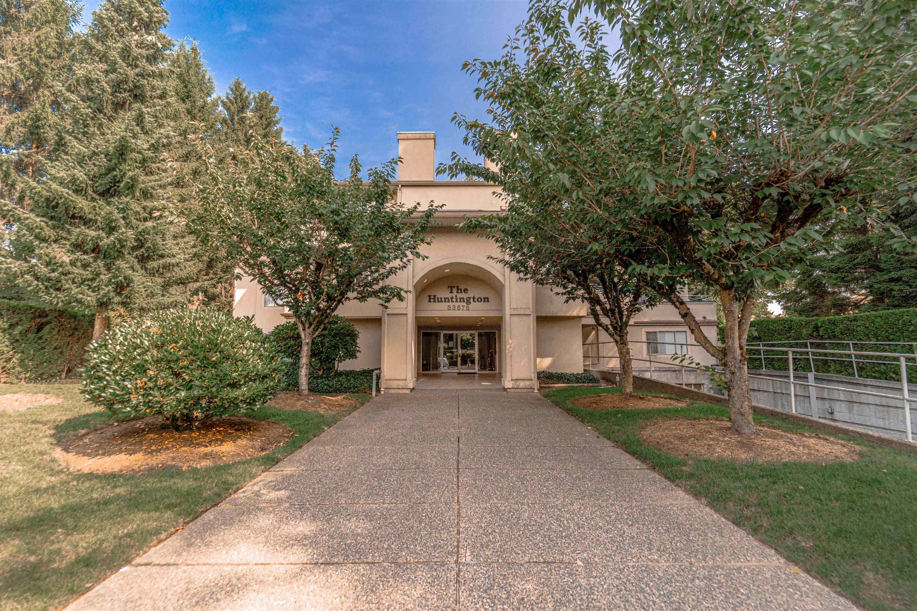 102 33675 MARSHALL ROAD, R3020289, BC,