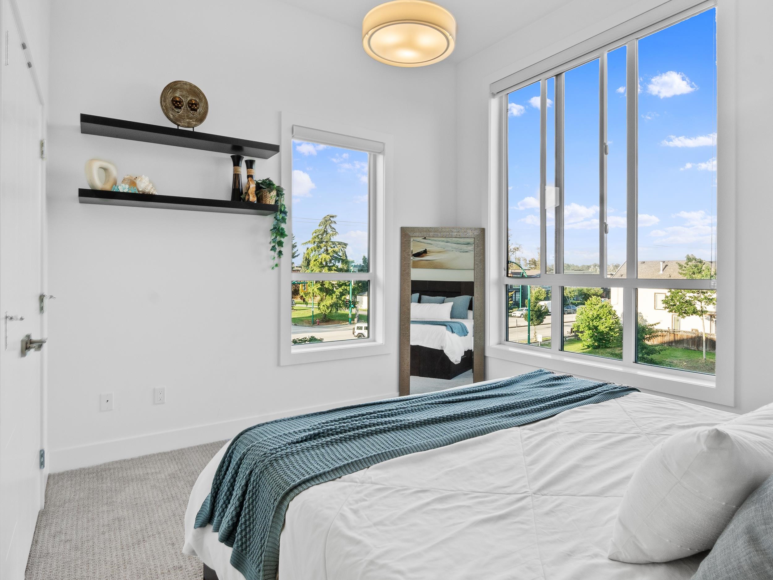 10 7177 194A STREET, R3020437, BC,