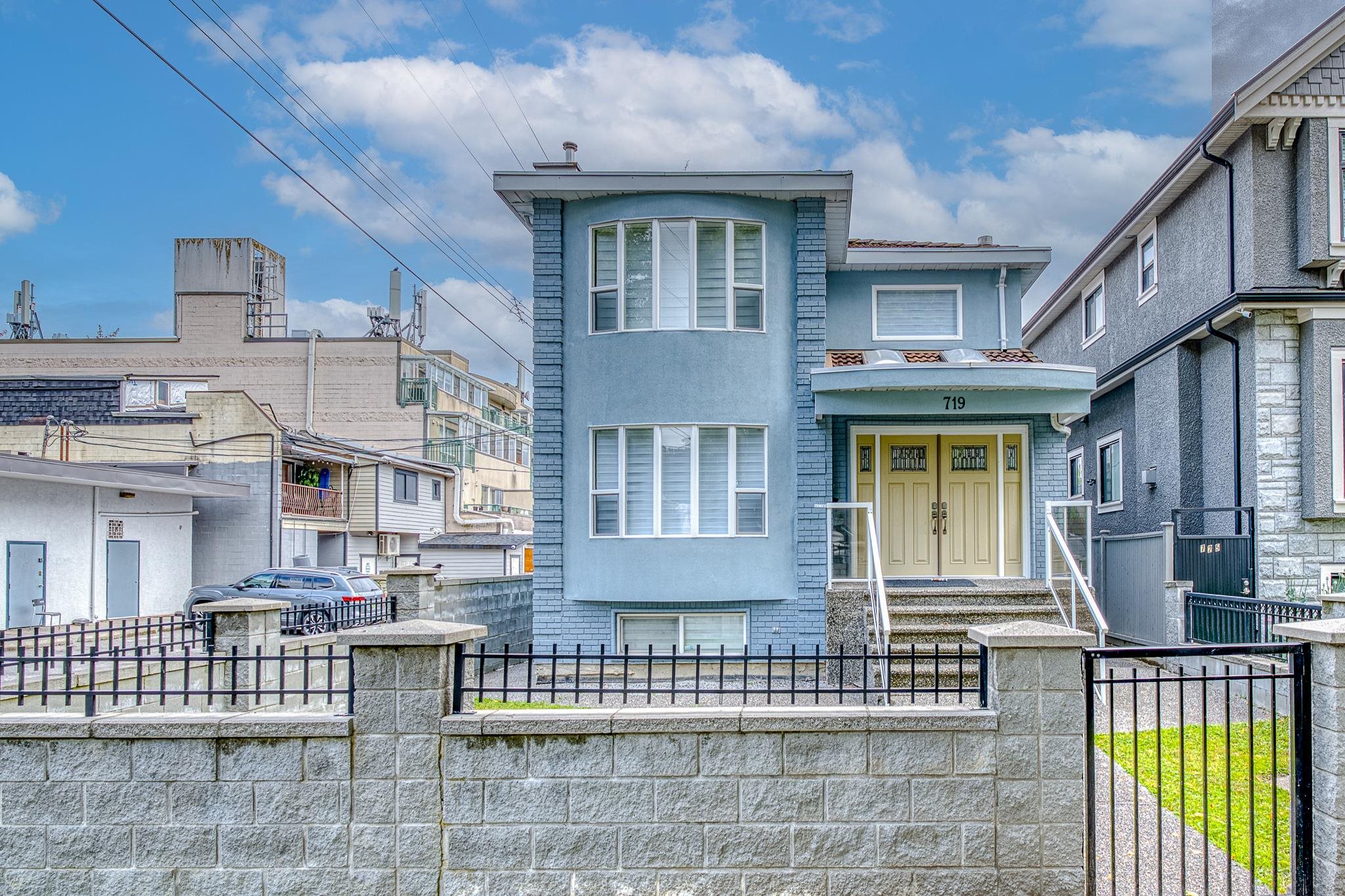 719 E 27TH AVENUE, Vancouver BC V5V 2K8, R3020470, BC,