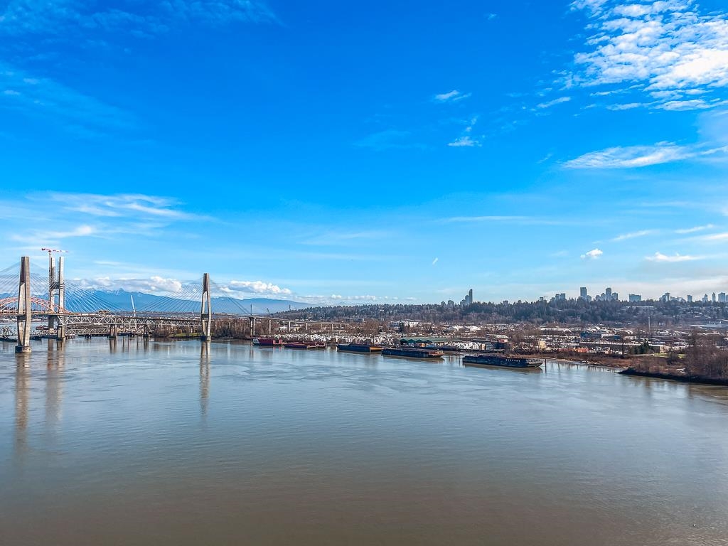 1307 660 QUAYSIDE DRIVE, R3020885, BC,