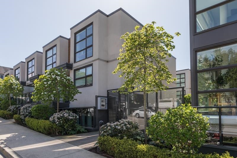 17 14820 BUENA VISTA AVENUE, R3021469, BC,