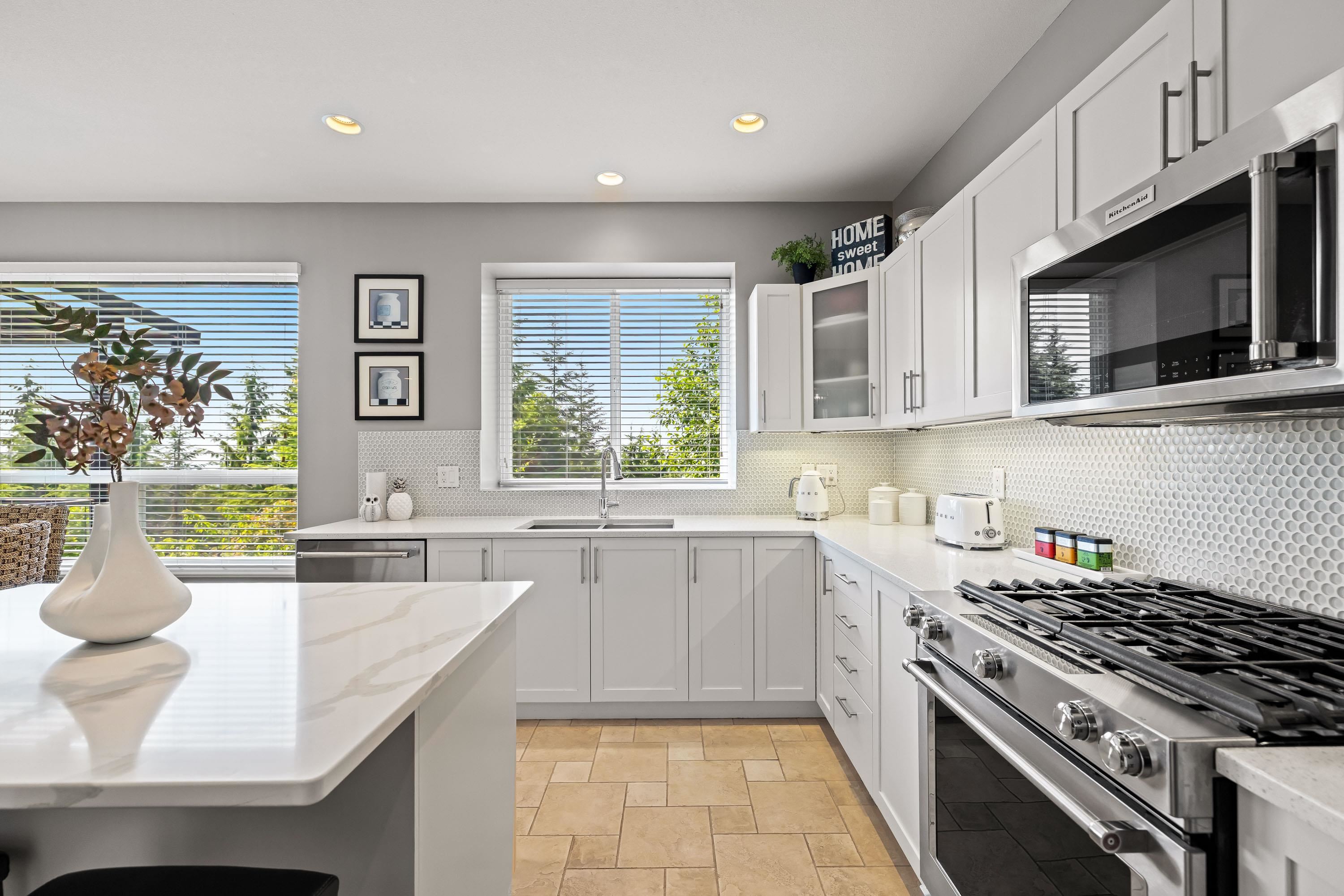 34 HICKORY DRIVE, Port Moody BC V3H 5L9, R3021794, BC,