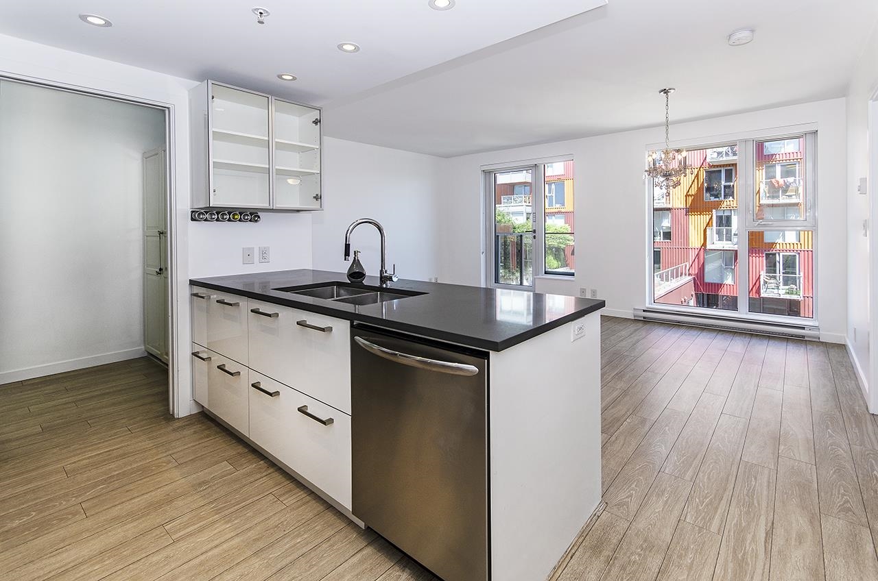 901 955 HASTINGS STREET, R3022169, BC,