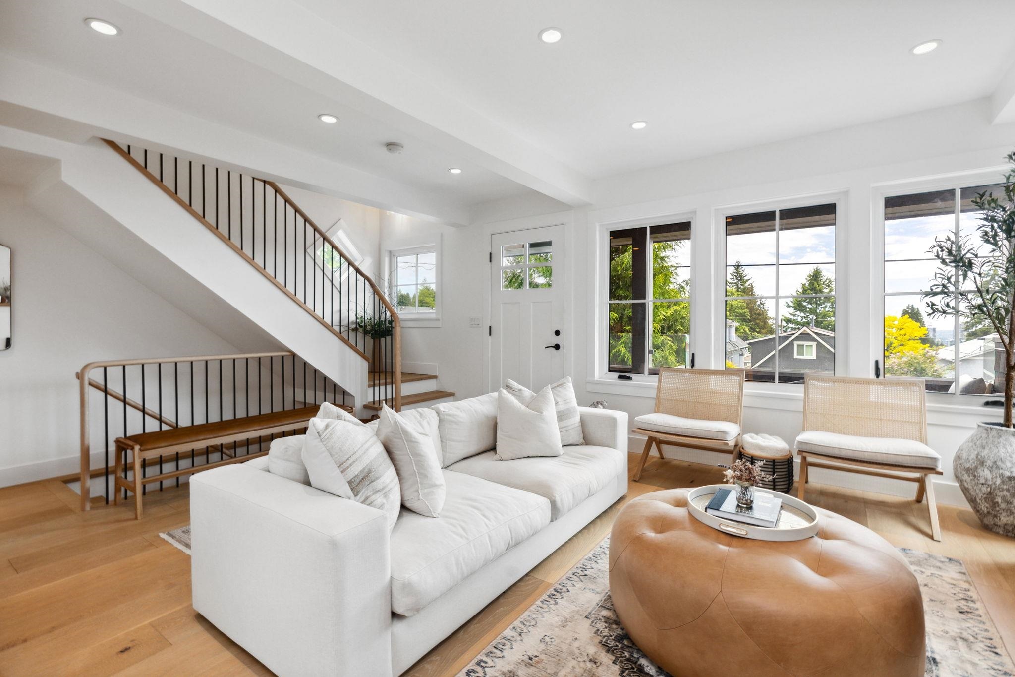 230 E 28 STREET, North Vancouver BC V7N 1C2, R3022803, BC,