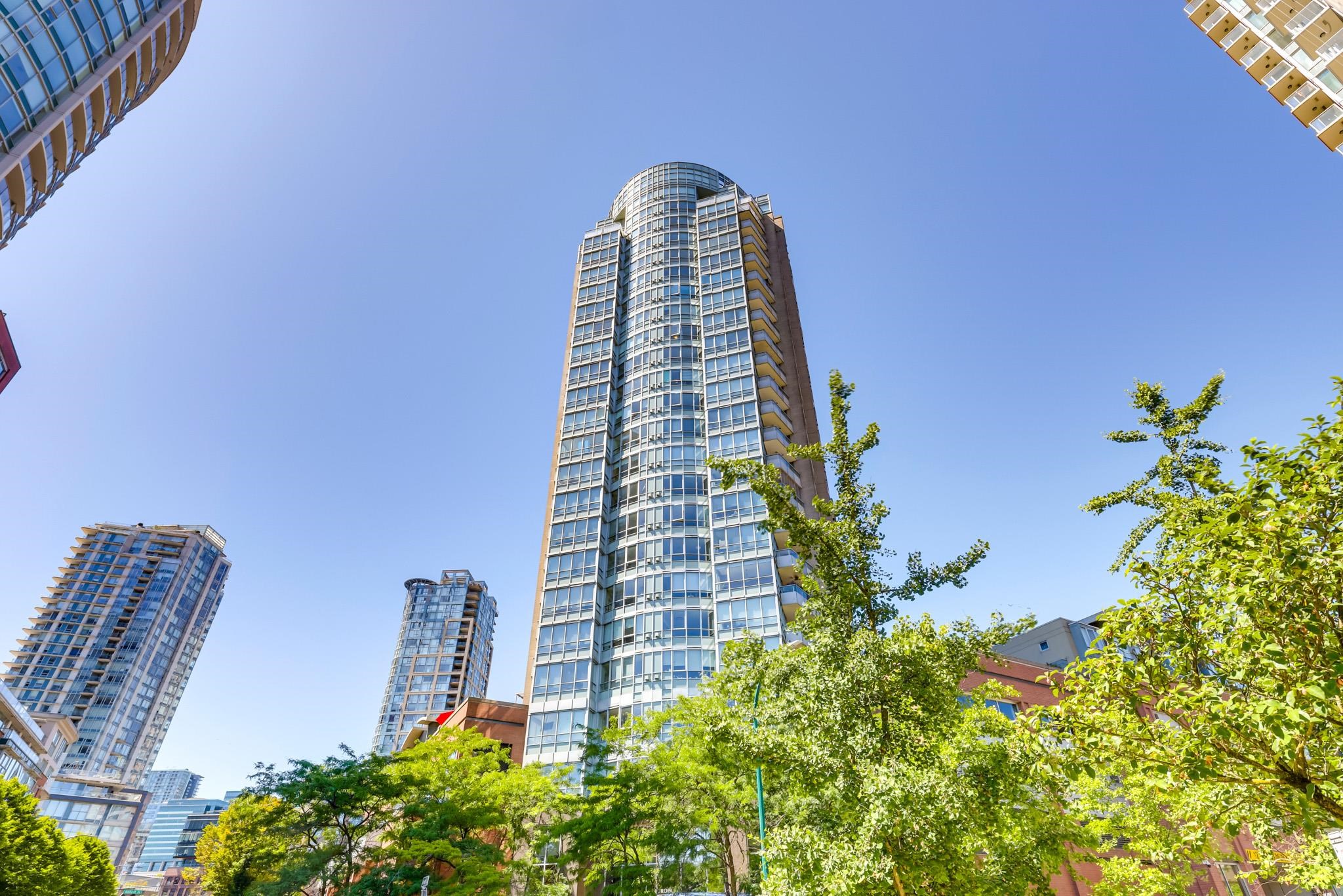 TH6 63 KEEFER PLACE, R3022895, BC,