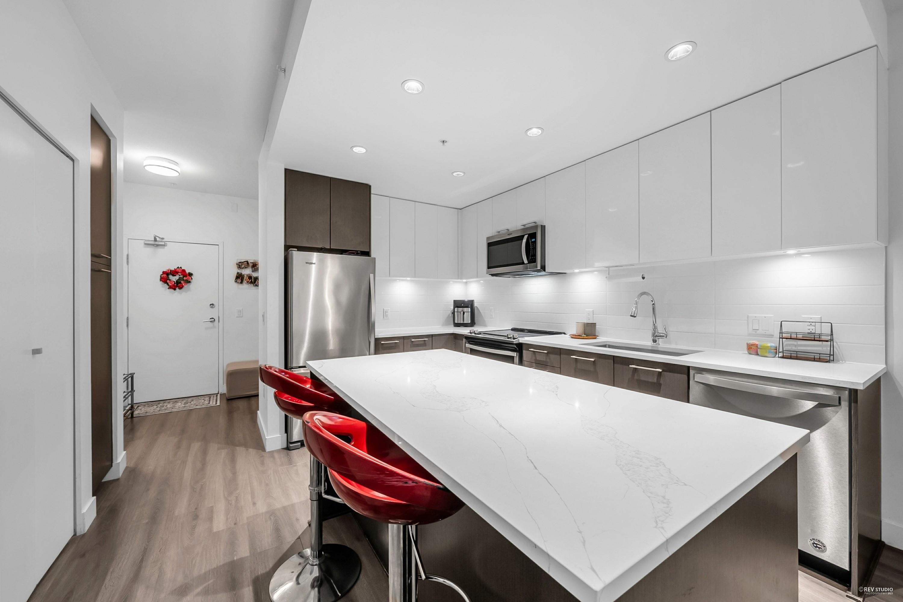 106 2382 ATKINS AVENUE, R3023349, BC,