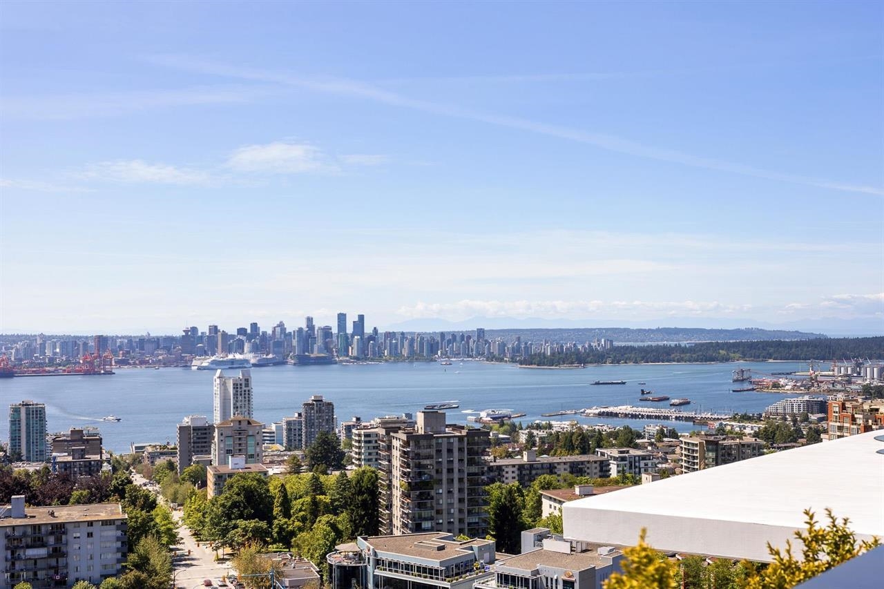 1006 135 13TH STREET, R3023711, BC,