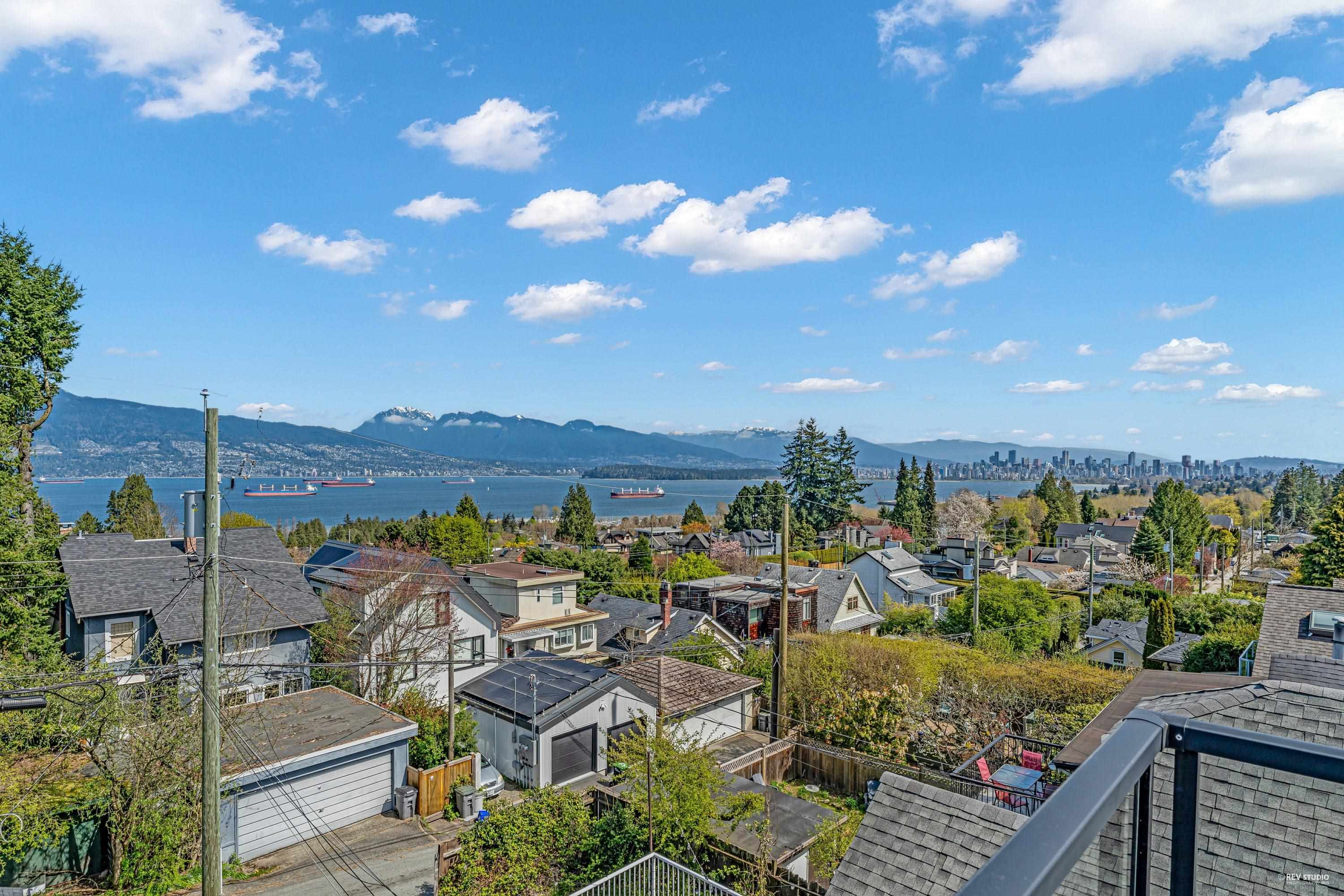 4541 W 5TH AVENUE, Vancouver BC V6R 1S6, R3023731, BC,