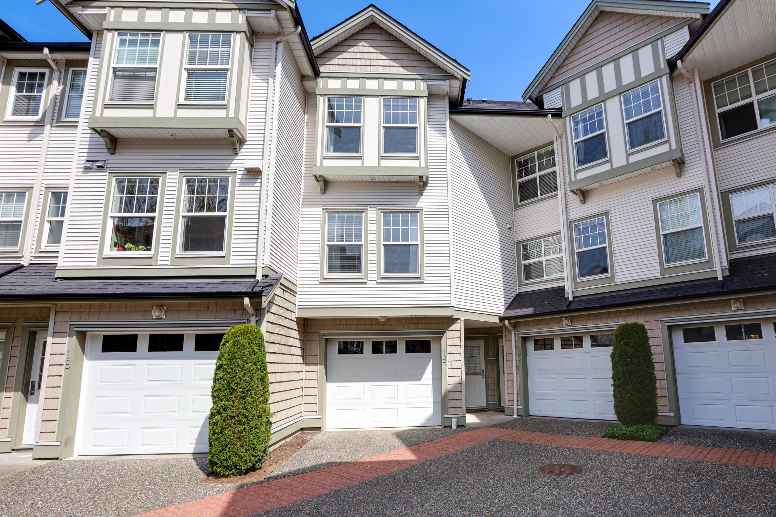 19 8638 159 STREET, R3023832, BC,