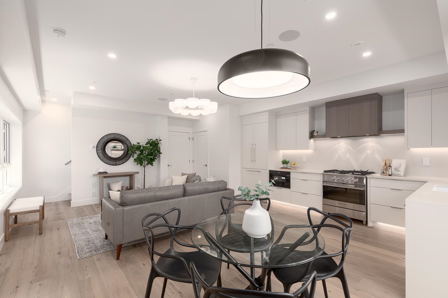 1135 W 33RD AVENUE, Vancouver BC V6M 1A3, R3023875, BC,