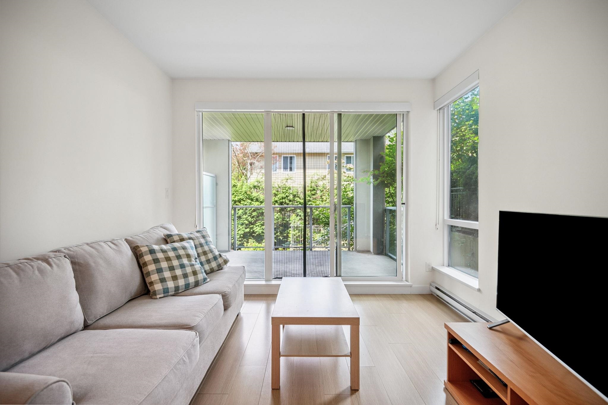 206 5460 BROADWAY, R3023943, BC,