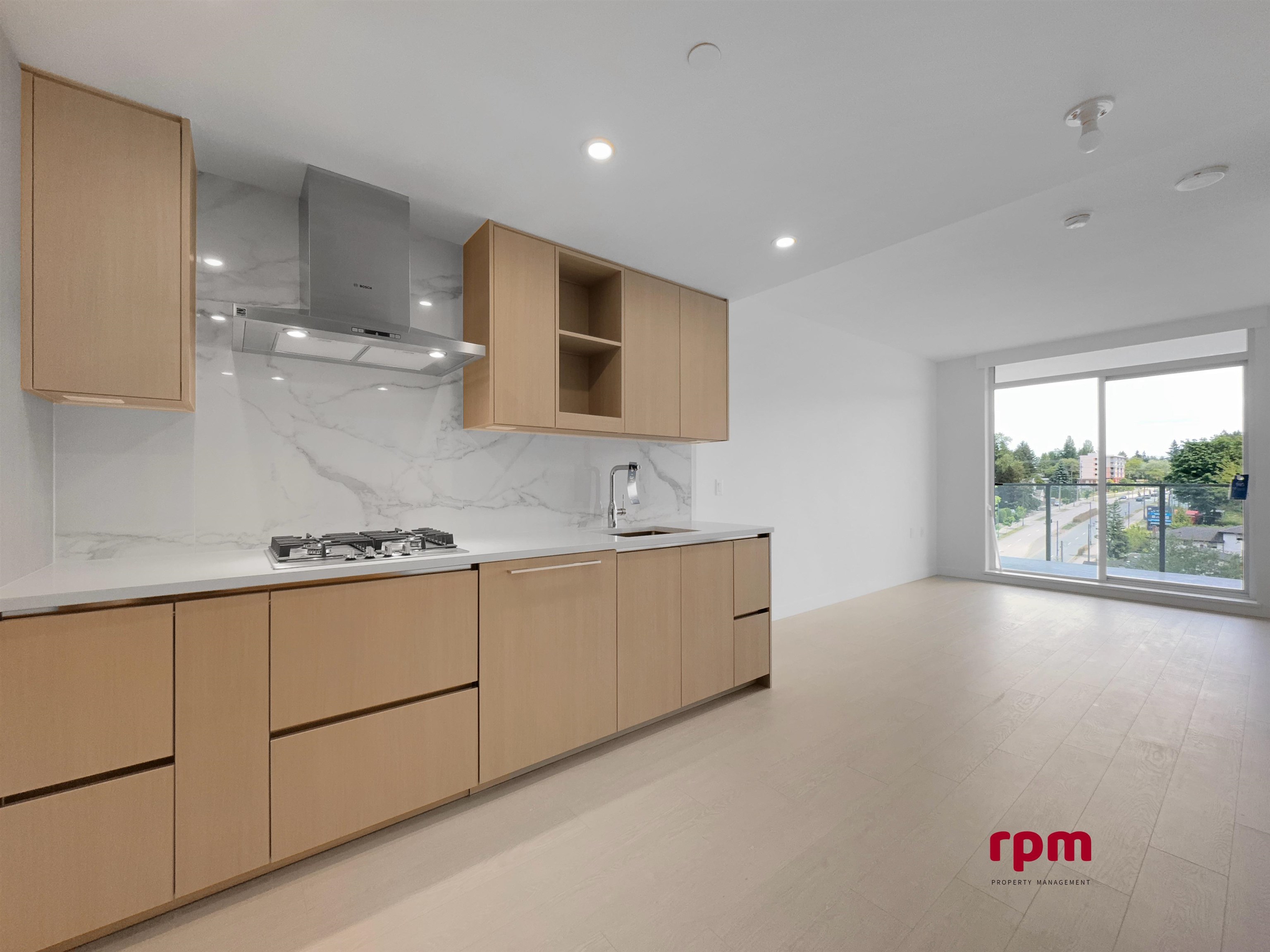 10xx 13778 100 AVENUE, R3024010, BC,