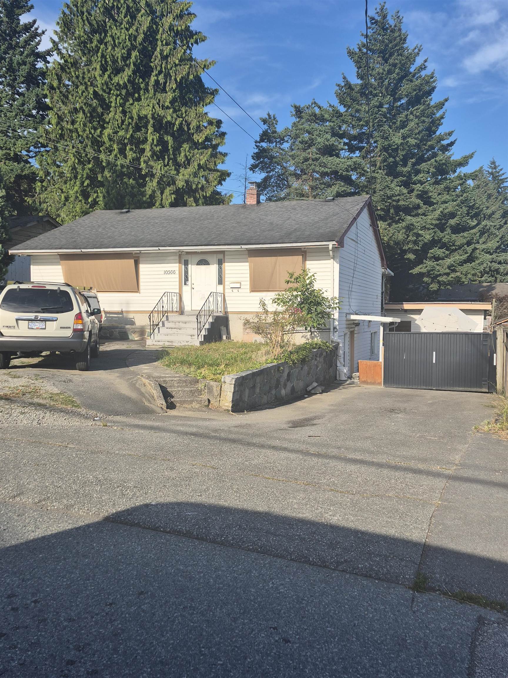 10566 138TH STREET, Surrey BC V3T 4K5, R3024030, BC,