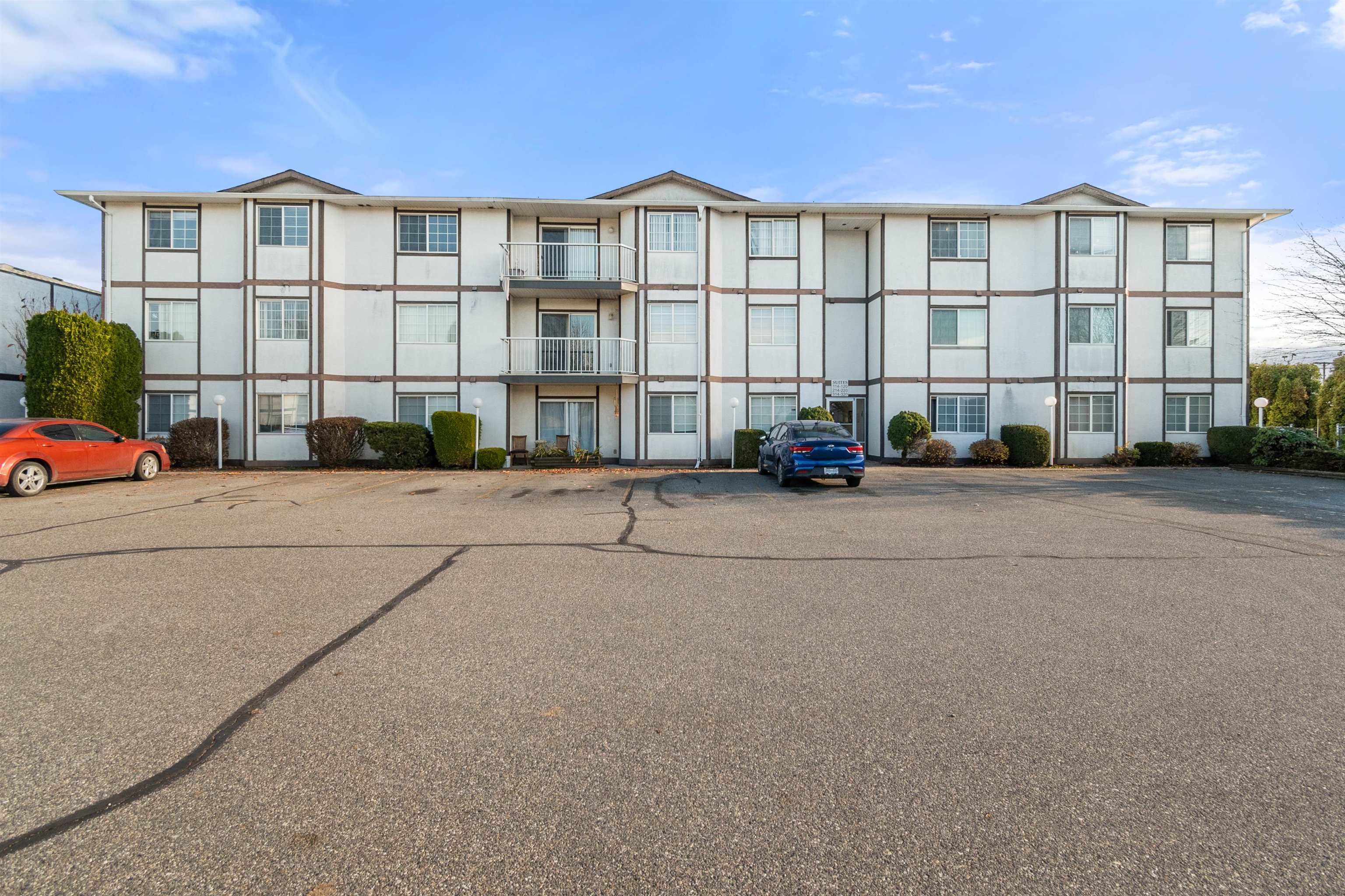220 45669 MCINTOSH DRIVE, R3024260, BC,