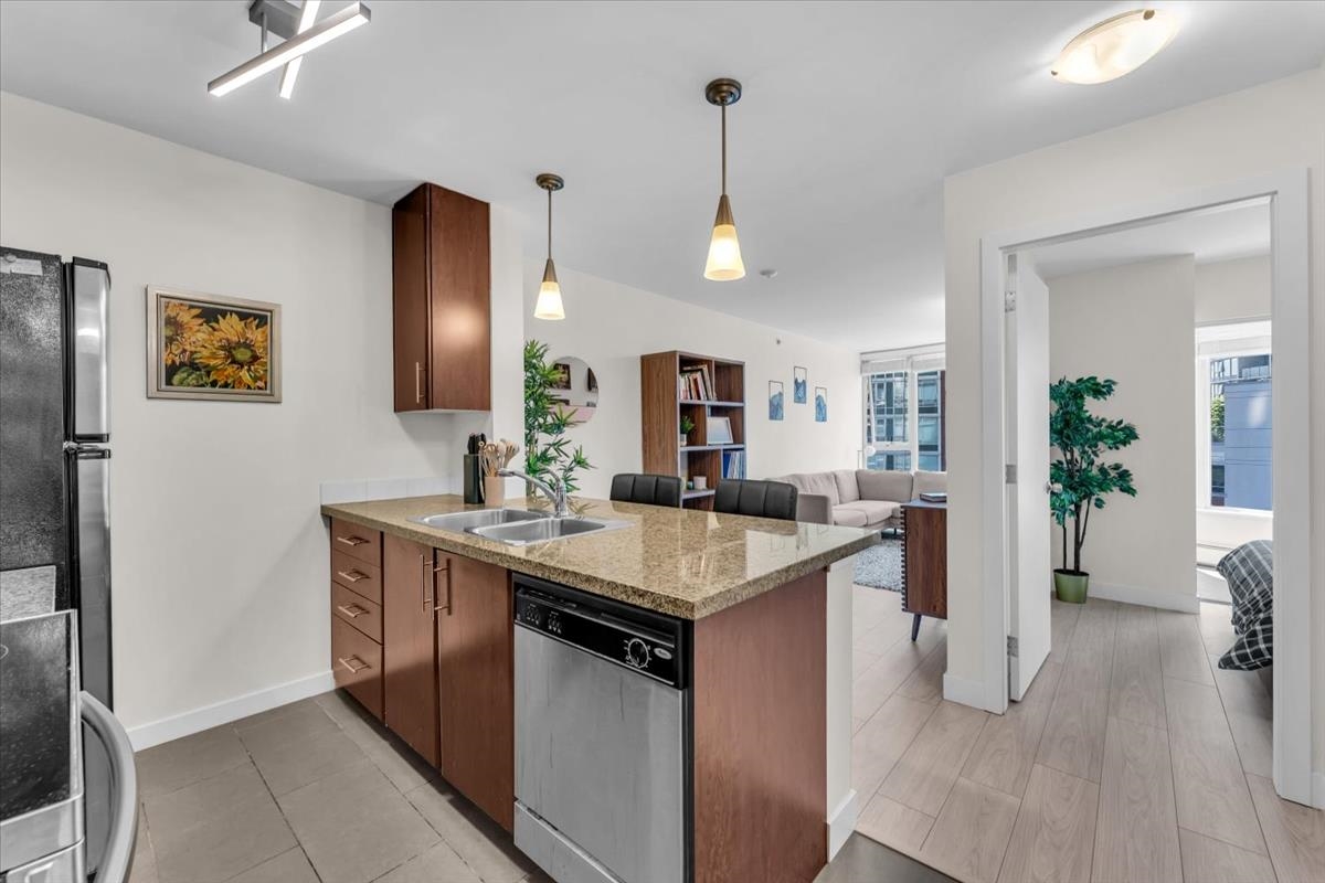 803 58 KEEFER PLACE, R3024327, BC,
