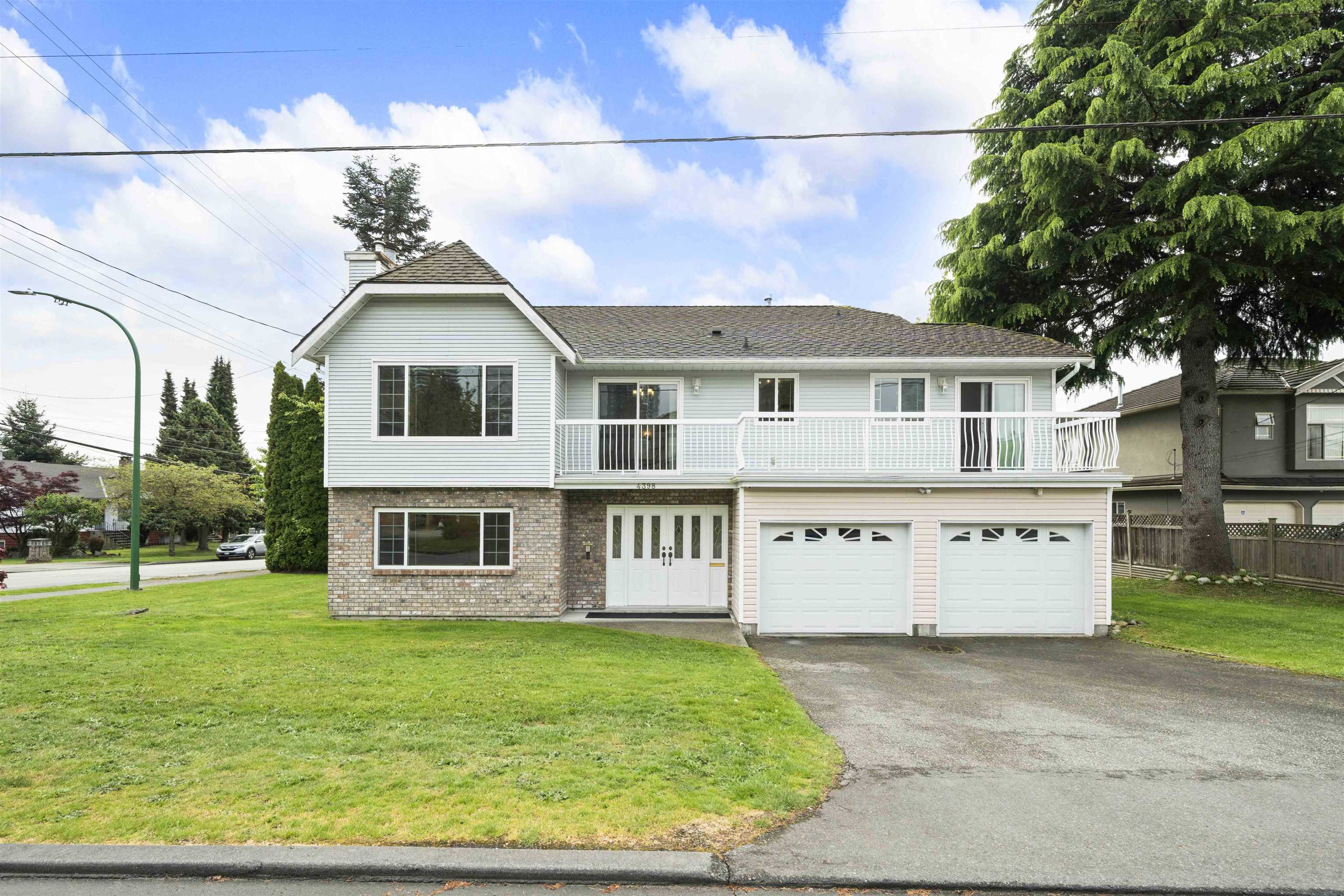 4398 HURST STREET, Burnaby BC V5J 1M9, R3024632, BC,