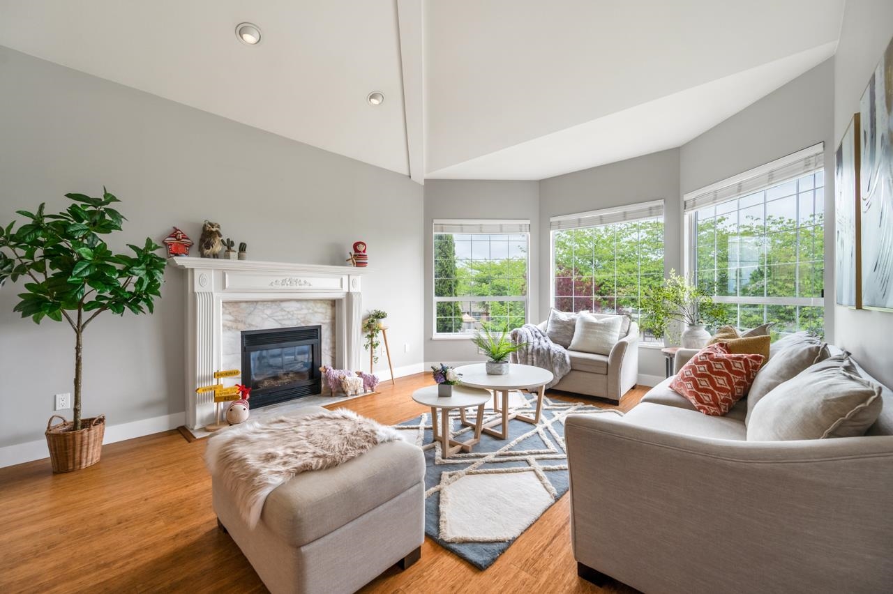 9116 BRIAR ROAD, Burnaby BC V3N 4W8, R3024696, BC,