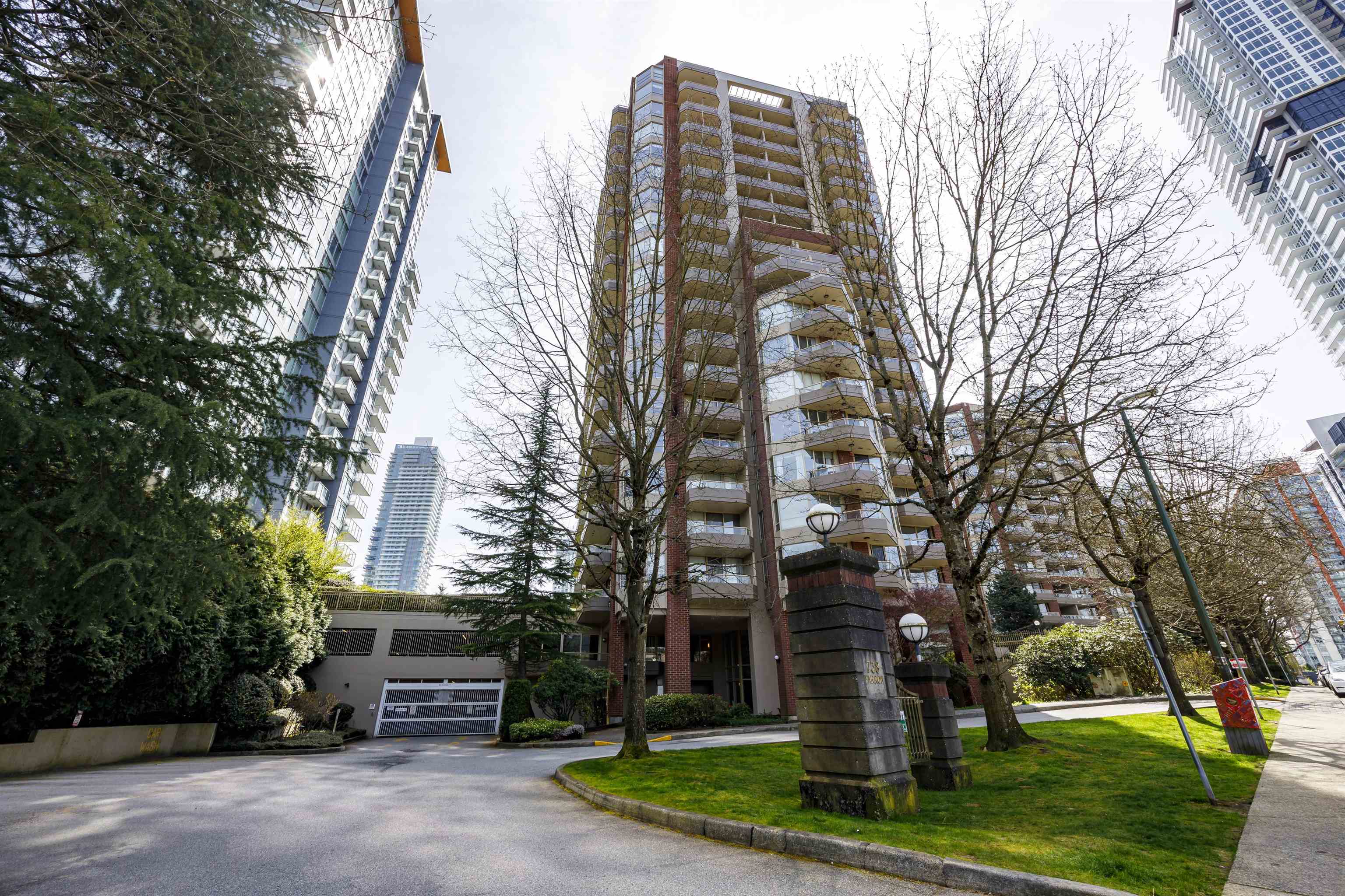 903 738 FARROW STREET, R3024964, BC,