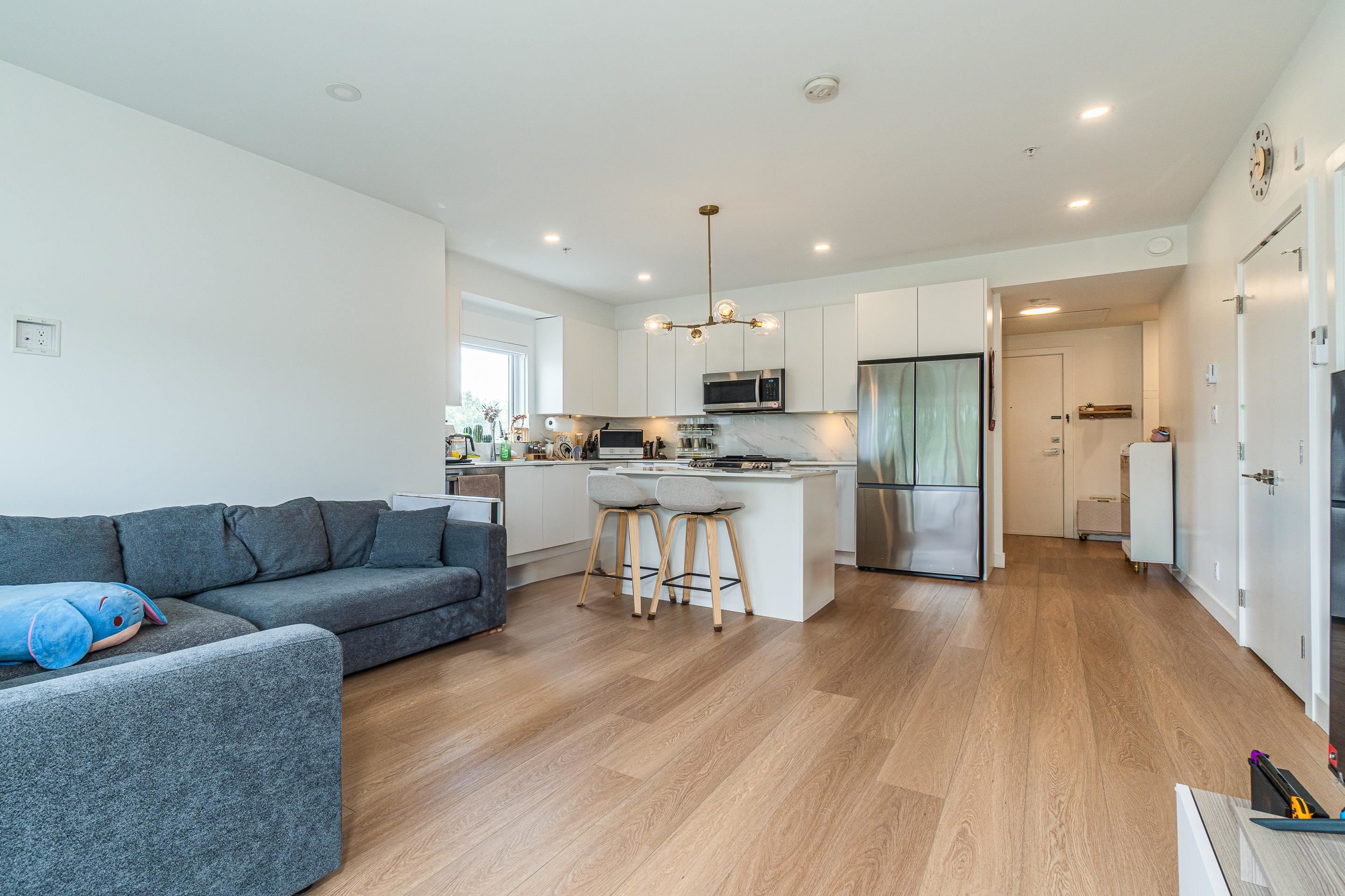 501 2331 KELLY AVENUE, R3025100, BC,