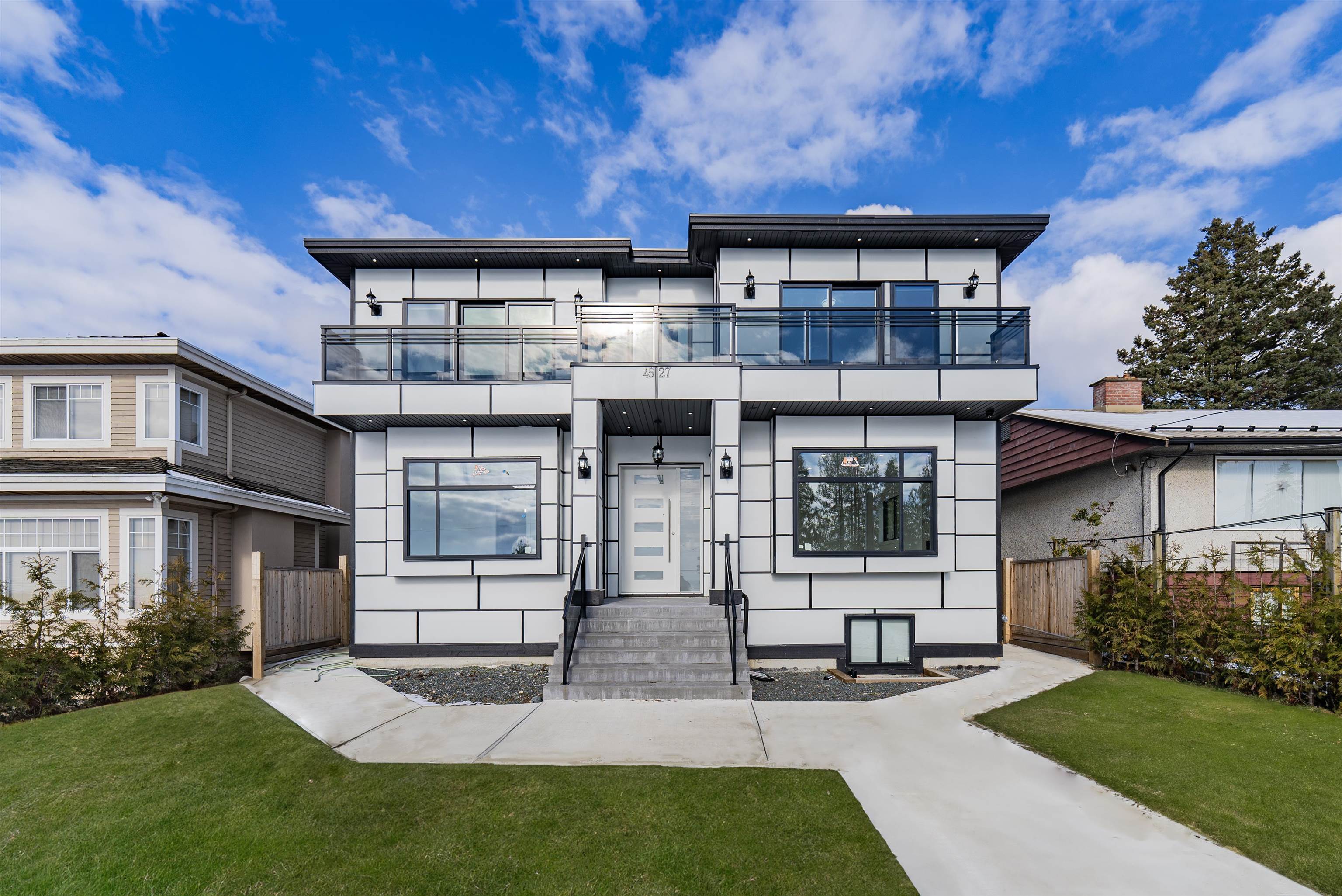 4527 CLINTON STREET, Burnaby BC V5J 2K6, R3025101, BC,