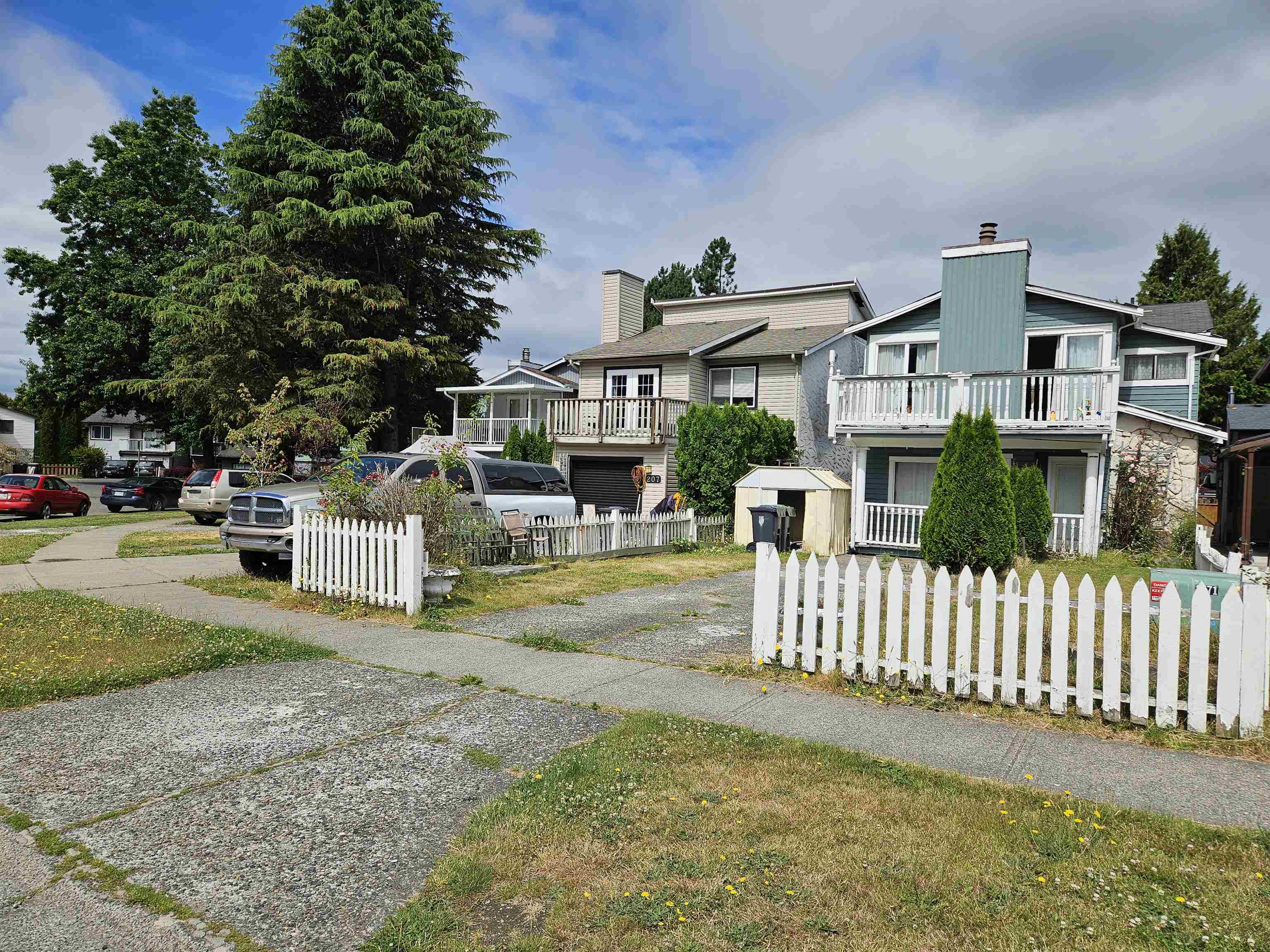 205 DAVIS CRESCENT, Langley BC V4W 3K6, R3025450, BC,