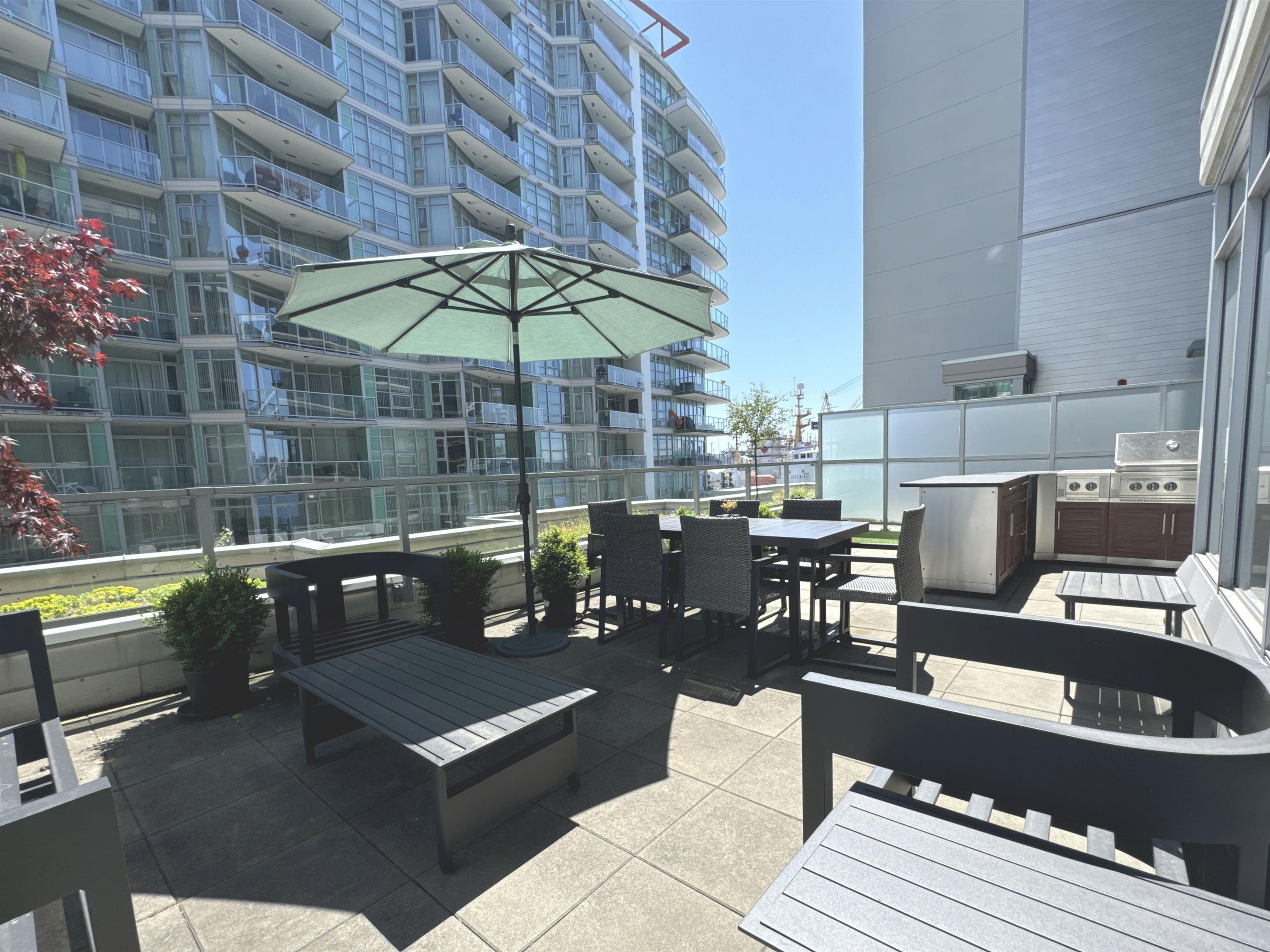 202 185 VICTORY SHIP WAY, R3025480, BC,