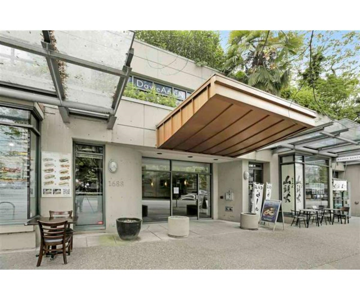 PH6 1688 ROBSON STREET, R3025848, BC,