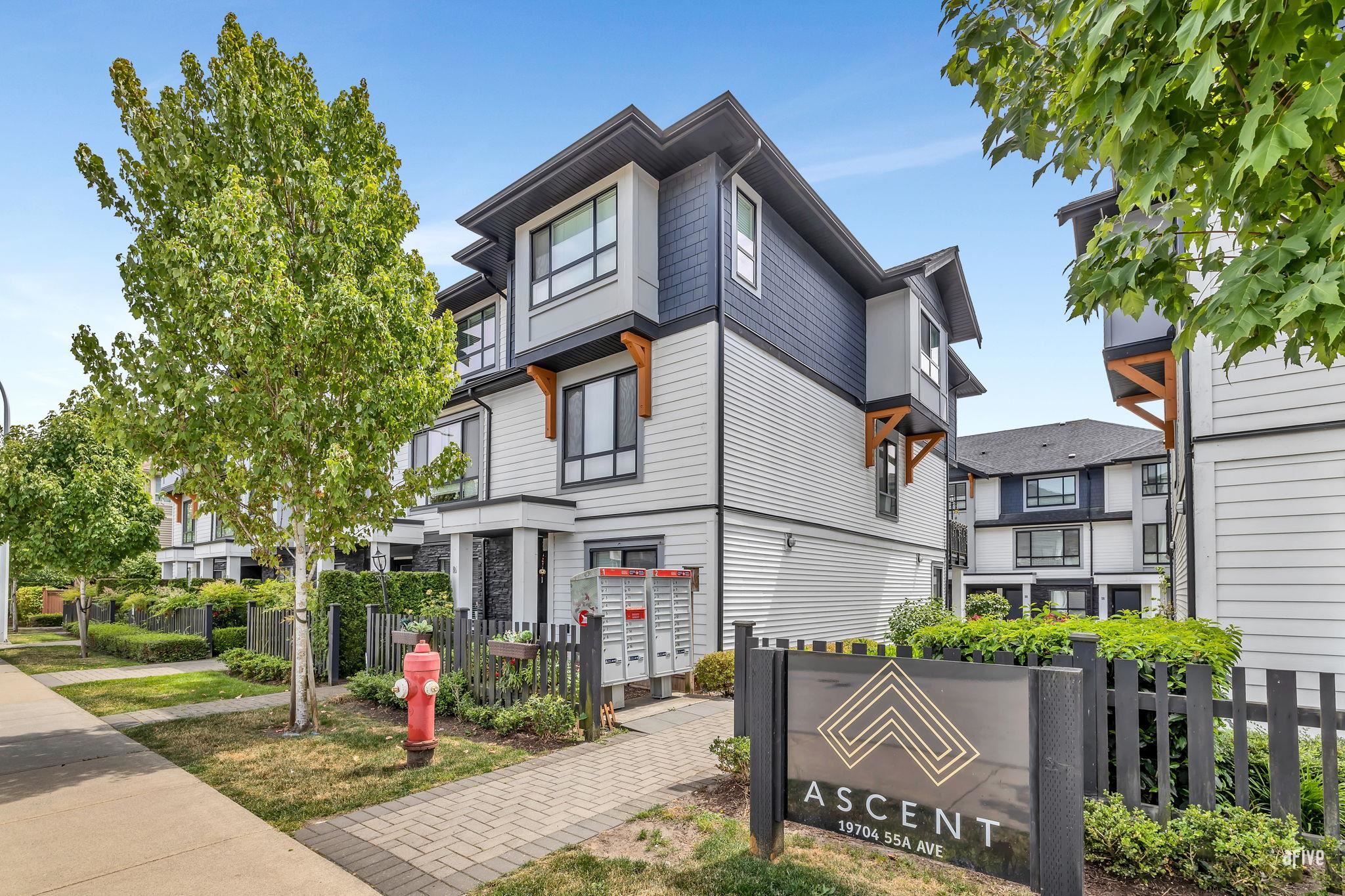 9 19704 55A AVENUE, R3025850, BC,