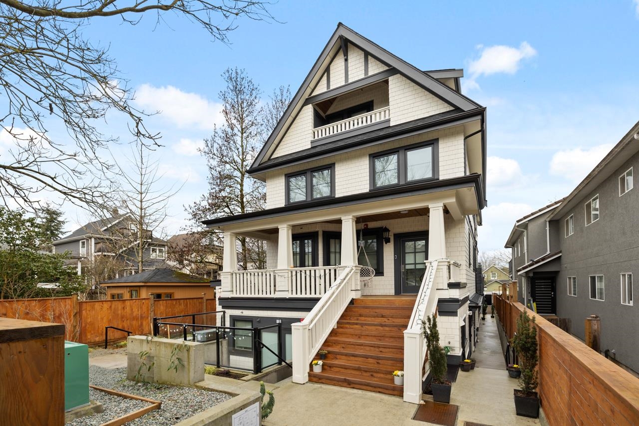 1125 E 15TH AVENUE, Vancouver BC V5T 2S7, R3025863, BC,