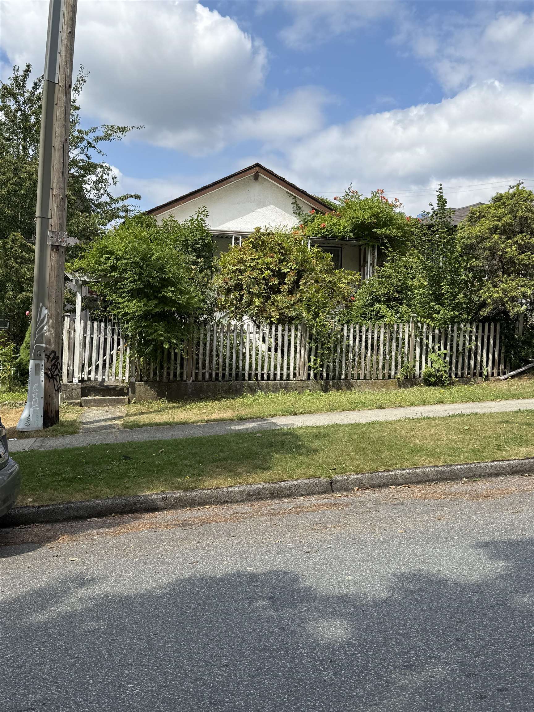 3409 E PENDER STREET, Vancouver BC V5K 2C9, R3025995, BC,