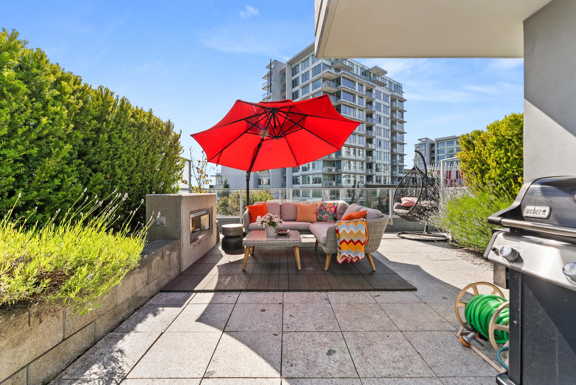 TH312 7468 LANSDOWNE ROAD, R3026203, BC,