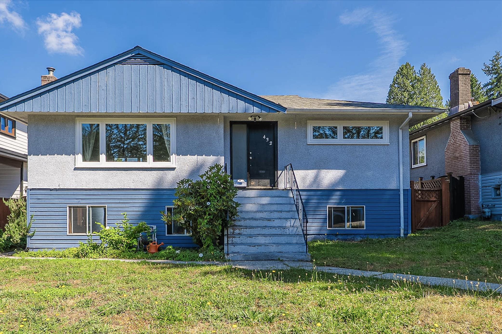 432 W 25TH STREET, North Vancouver BC V7N 2G2, R3026309, BC,
