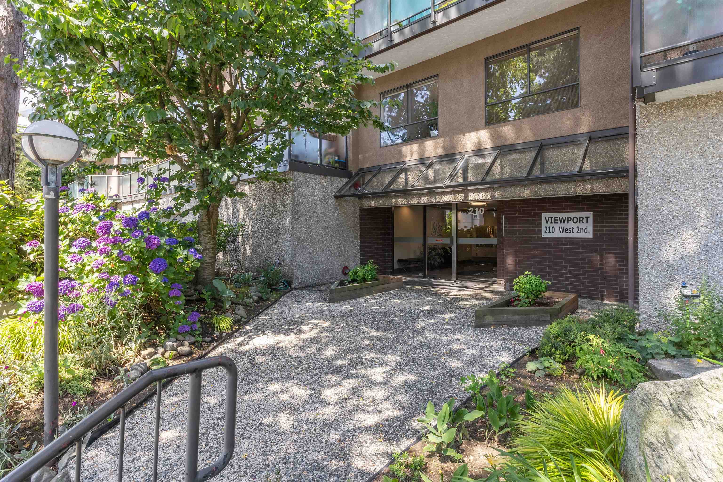 221 210 2ND STREET, R3026655, BC,
