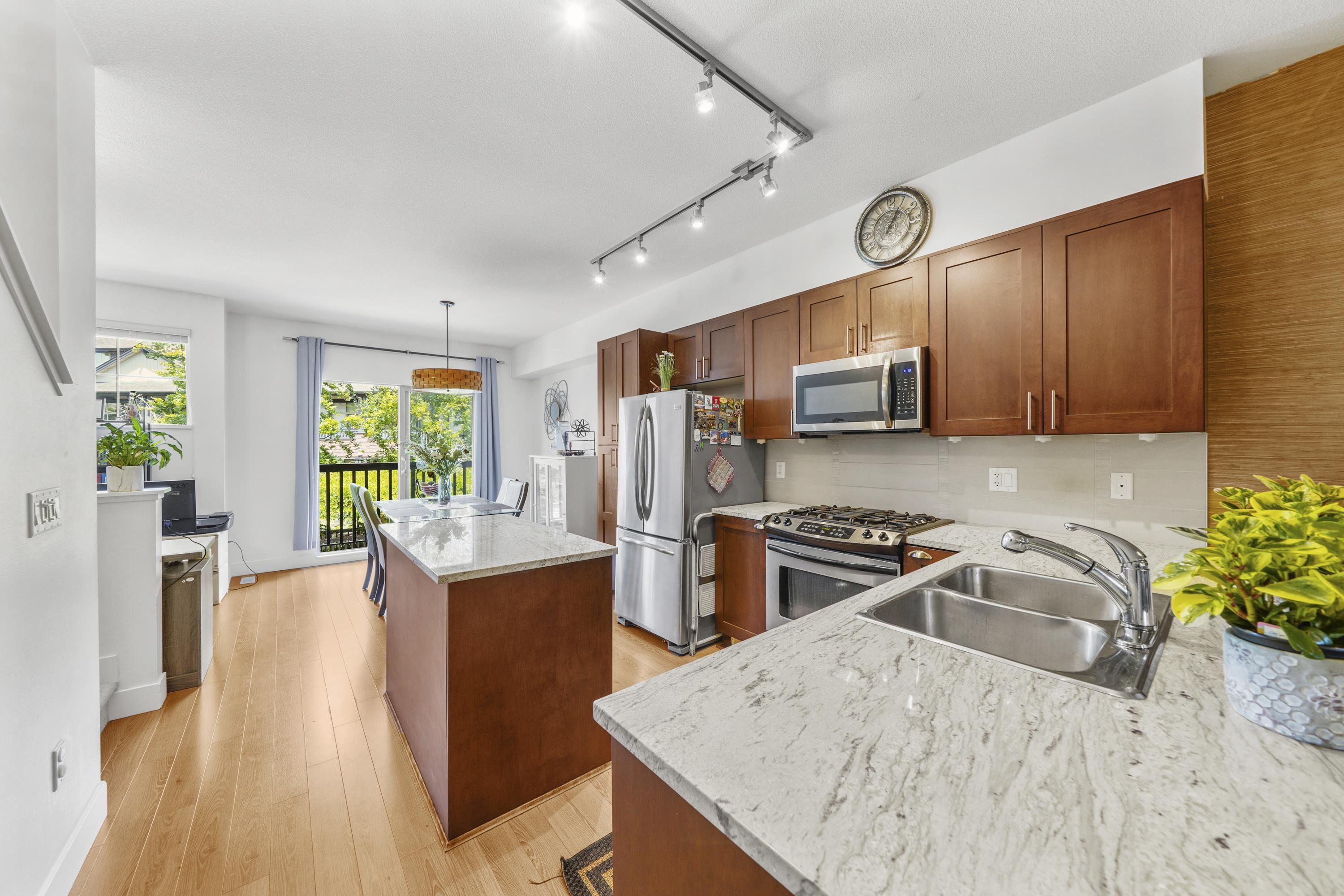 15 19478 65 AVENUE, R3026733, BC,