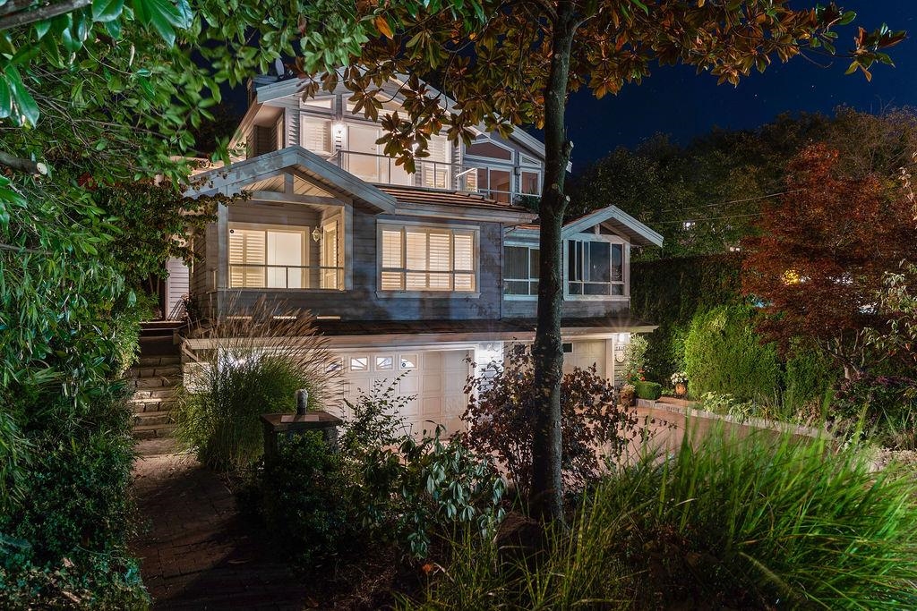 2517 MARINE DRIVE, West Vancouver BC V7V 1L5, R3026852, BC,