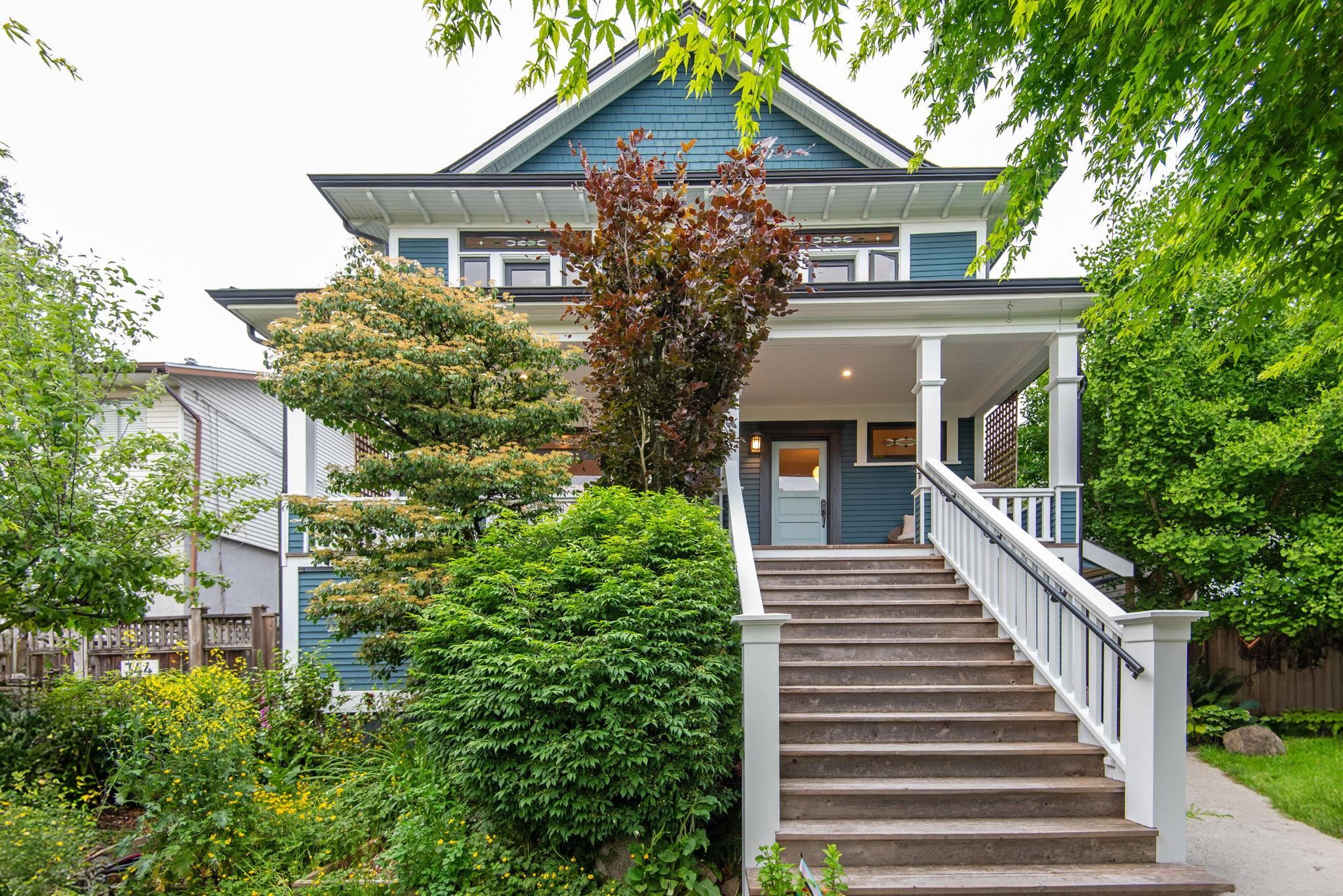 346 E 5TH STREET, North Vancouver BC V7L 1L9, R3026859, BC,