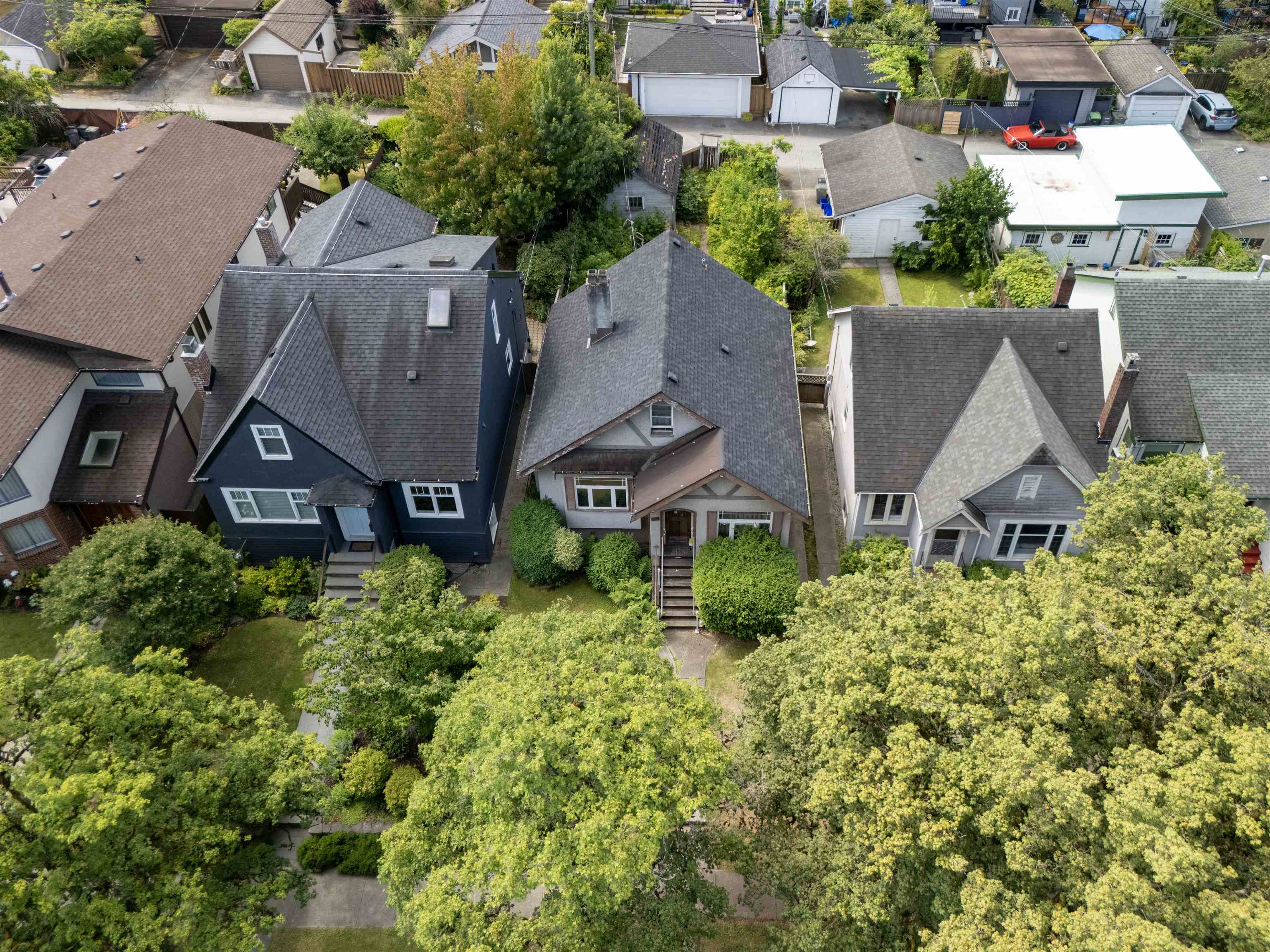 140 W 21ST AVENUE, Vancouver BC V5Y 2E2, R3026903, BC,