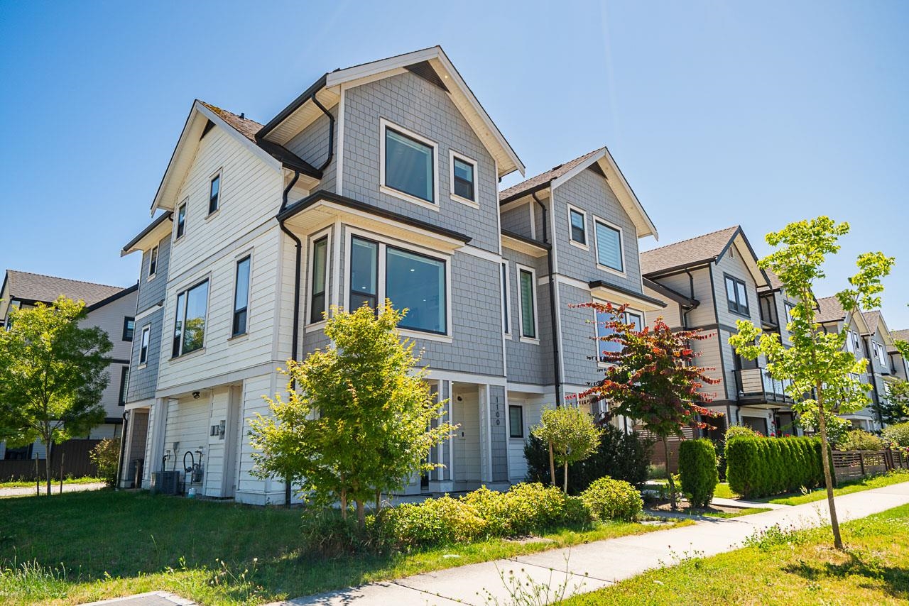 1100 SALTER STREET, New Westminster BC V3M 0M4, R3026936, BC,