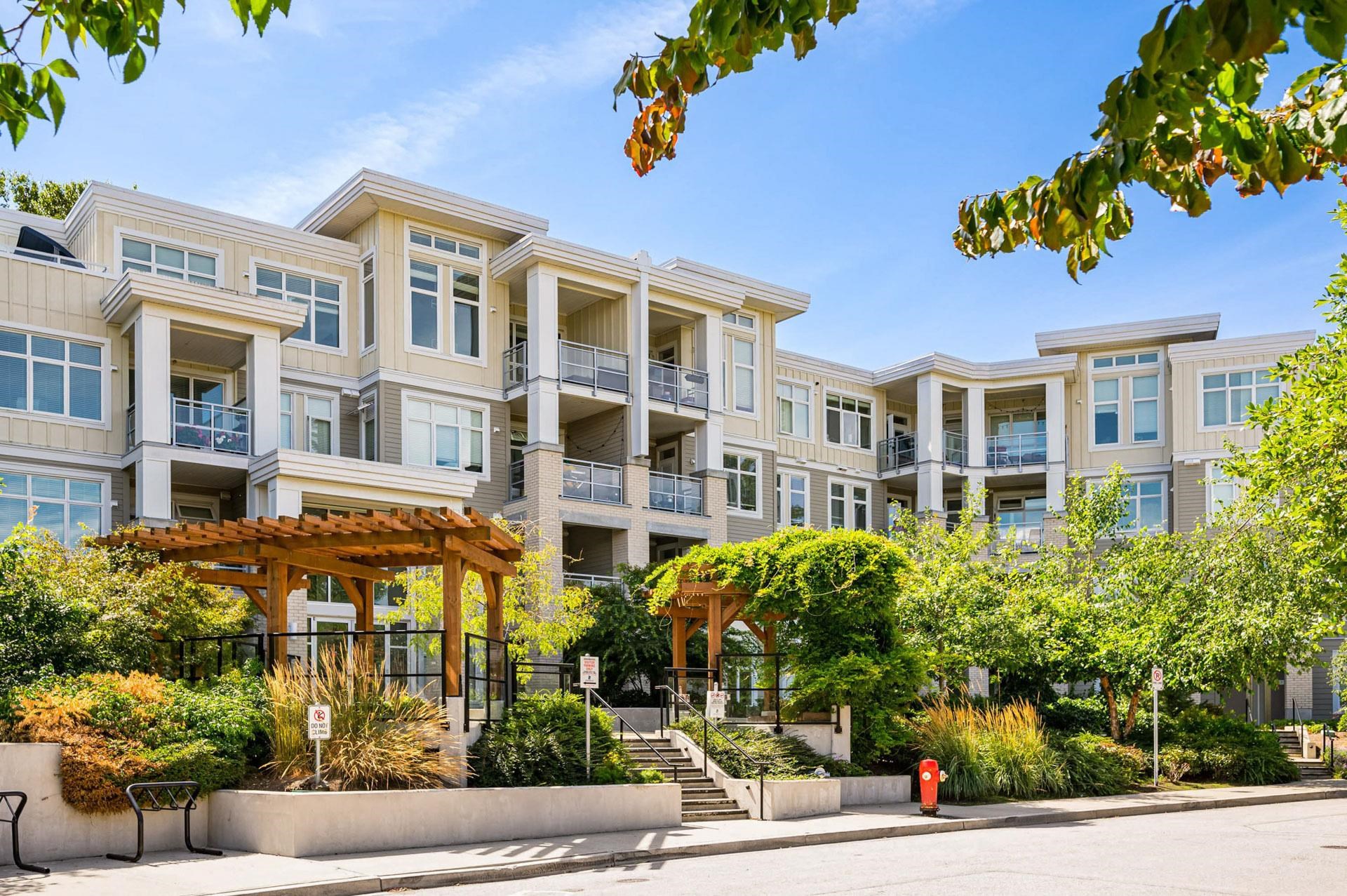302 15436 31 AVENUE, R3027031, BC,