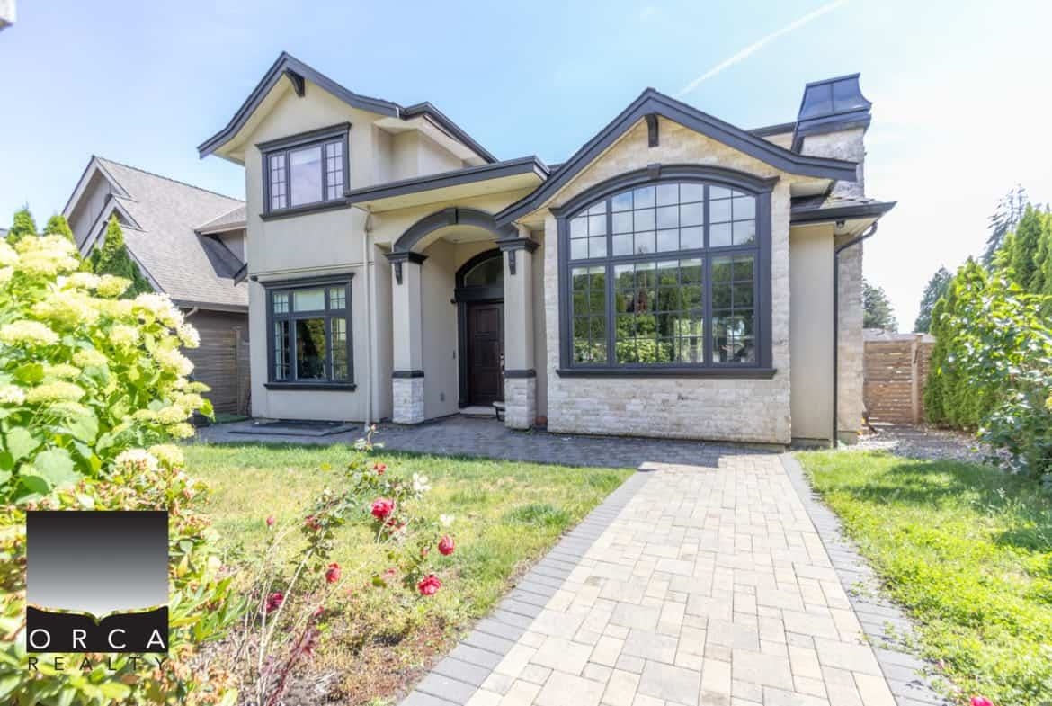 Furnished 1270 KINGS AVENUE, R3027221, BC,