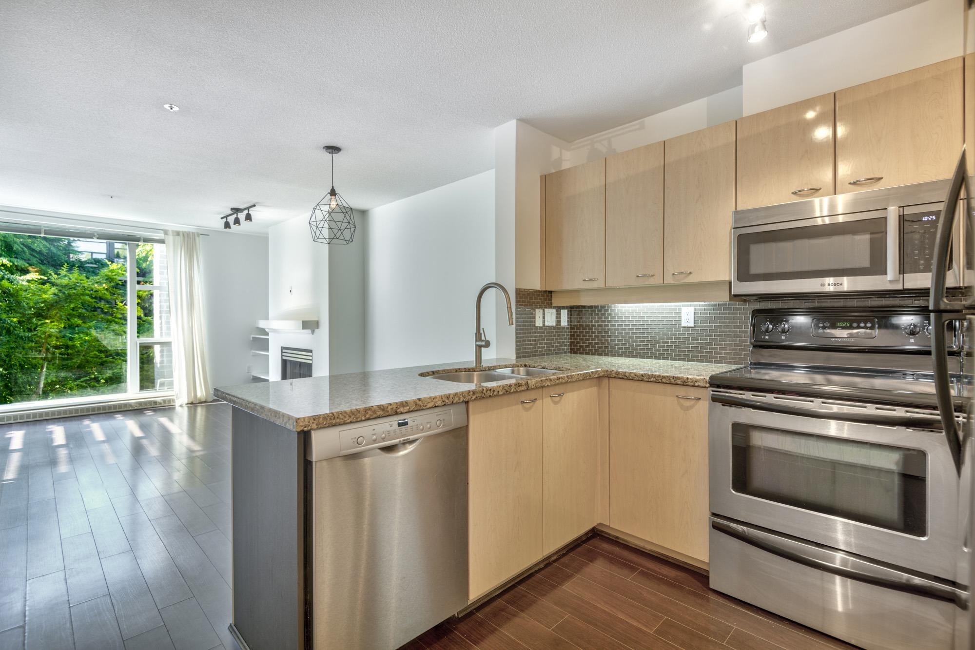 307 2288 MARSTRAND AVENUE, R3027282, BC,