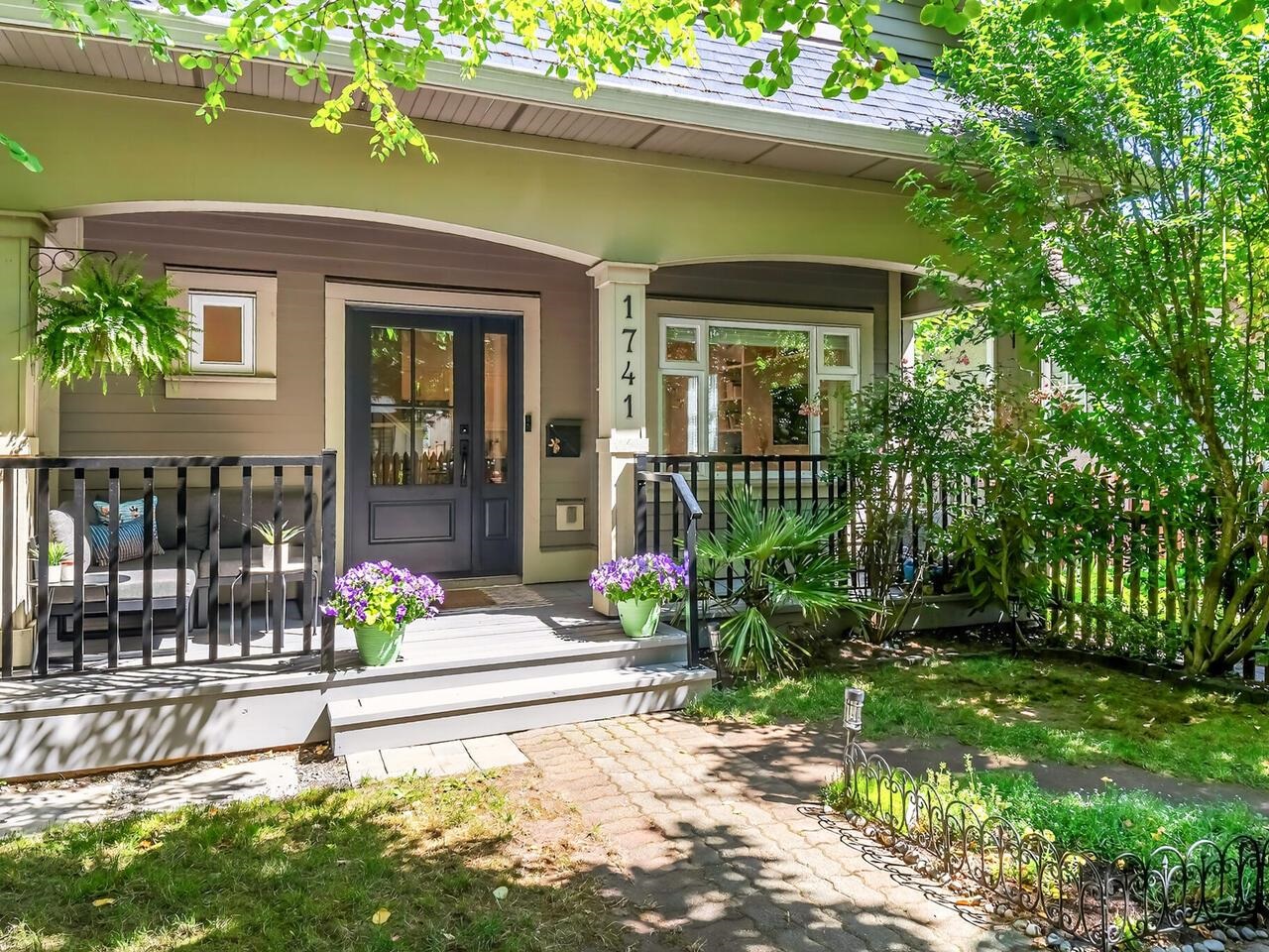 1741 E 15TH AVENUE, Vancouver BC V5N 2G2, R3027470, BC,