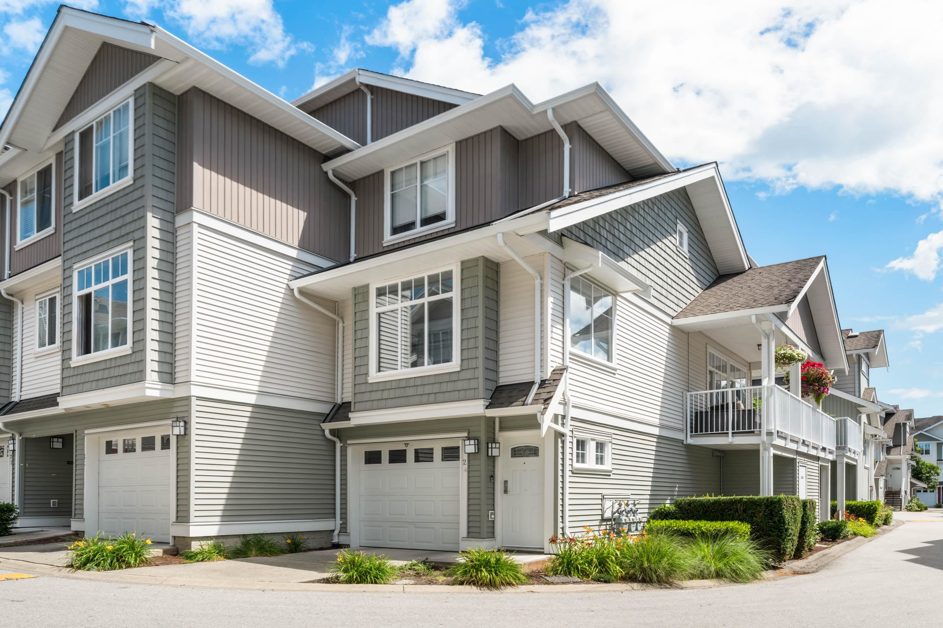 24 19480 66 AVENUE, R3027524, BC,