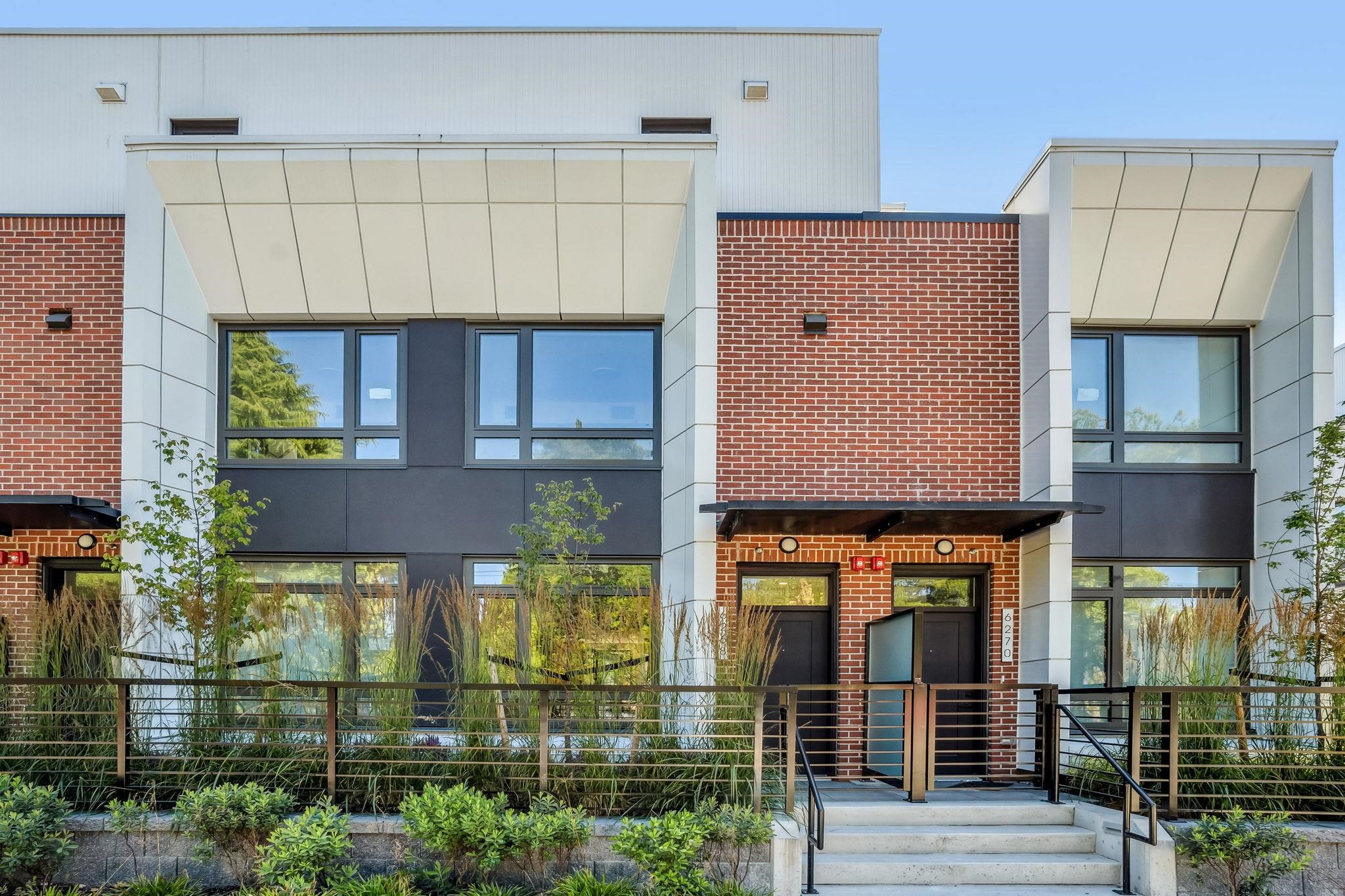 6268 OAK STREET, Vancouver BC V6M 2W4, R3027611, BC,