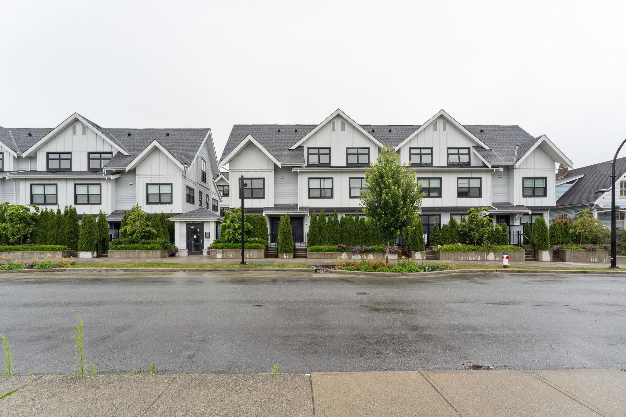 302 6933 ARCOLA STREET, R3027637, BC,