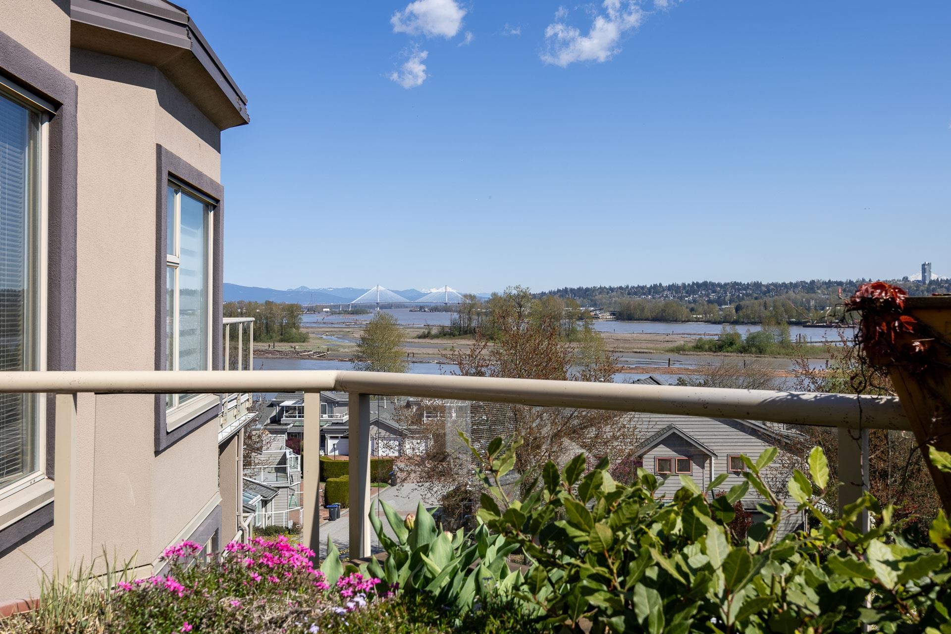 305 74 RICHMOND STREET, R3027749, BC,