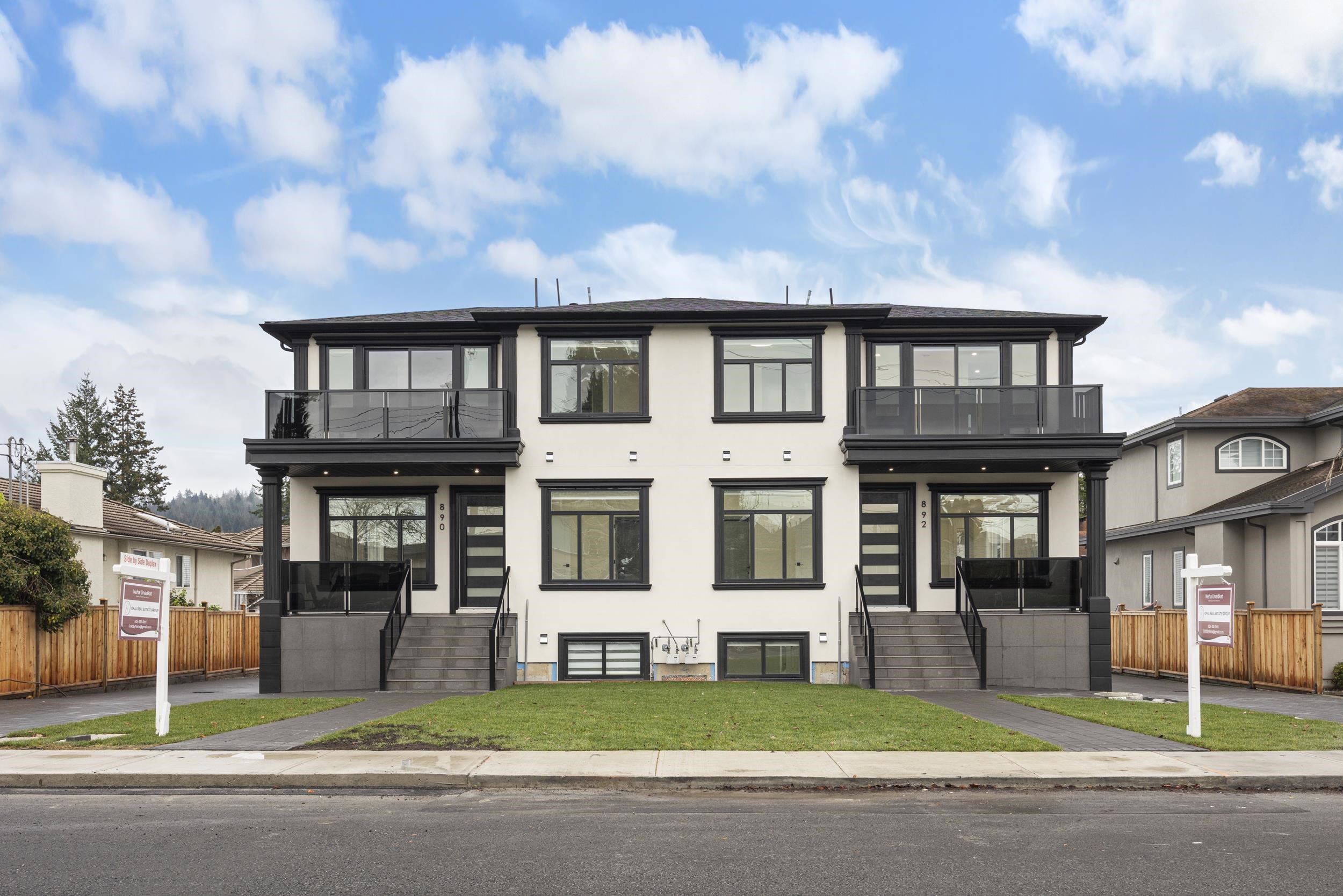 892 SPERLING AVENUE, Burnaby BC V5B 4H8, R3027819, BC,