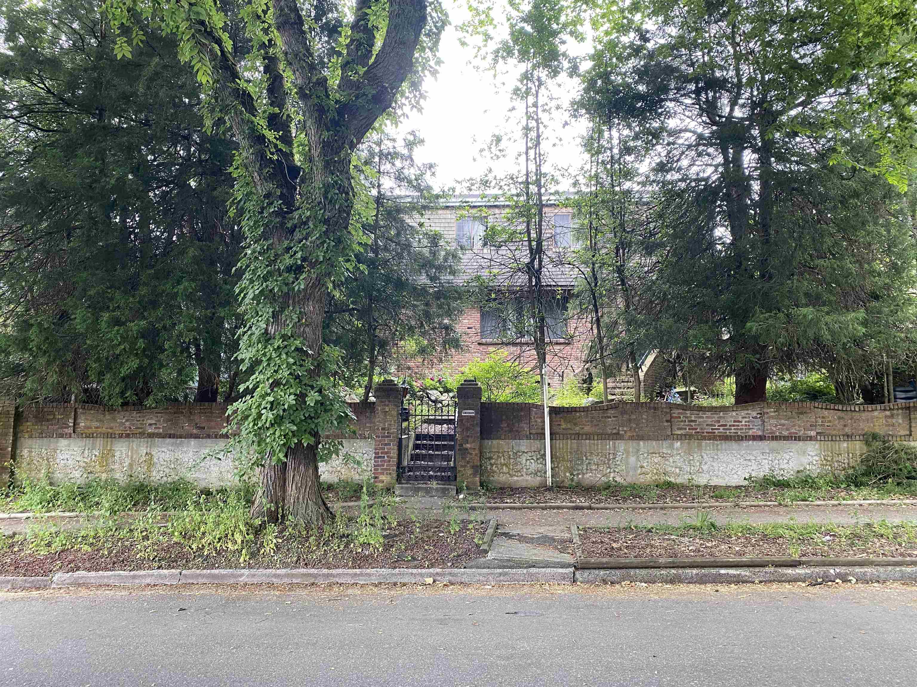 2371 E 6TH AVENUE, Vancouver BC V5N 7M9, R3027848, BC,