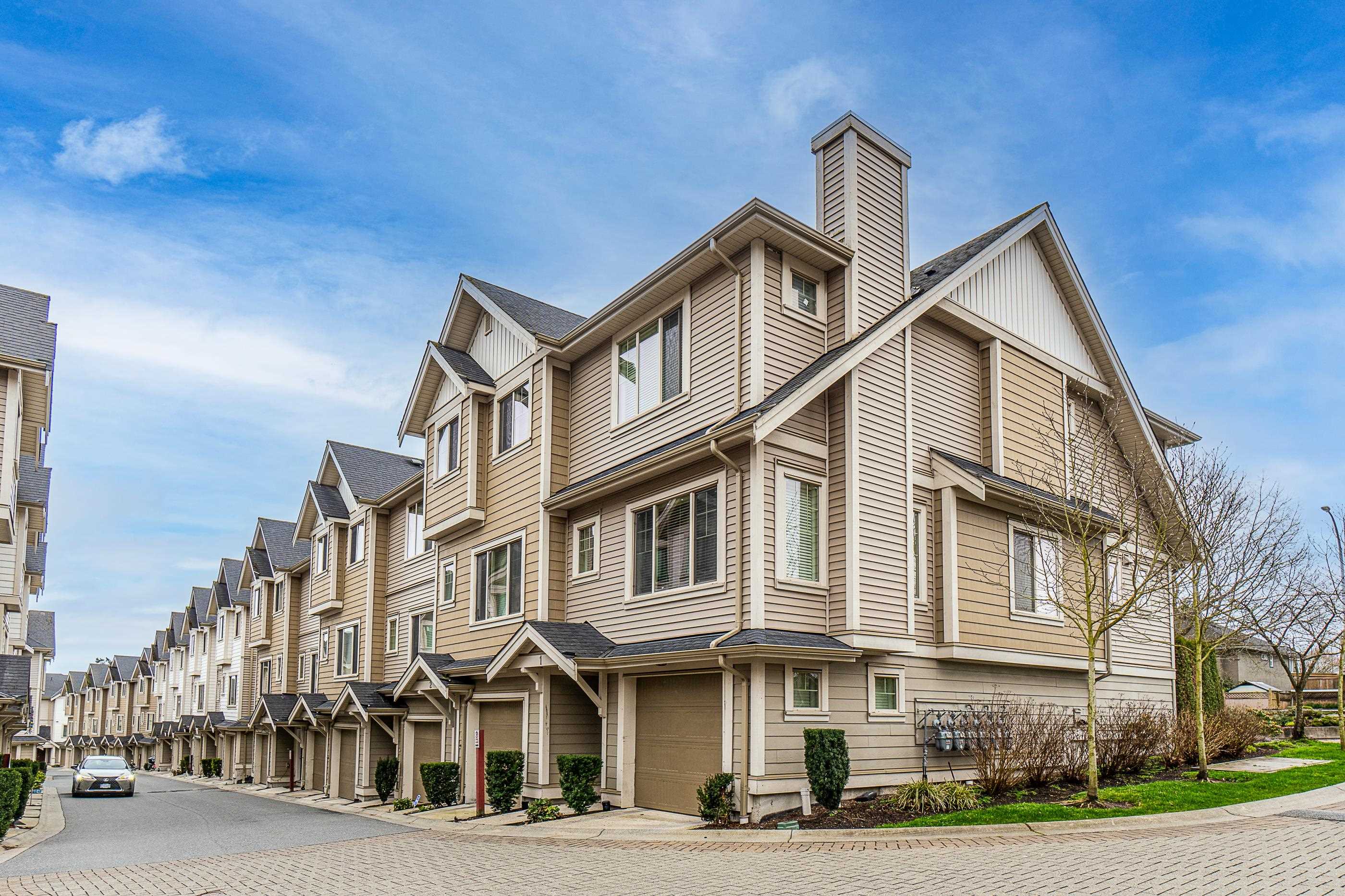 1 19097 64 AVENUE, R3027966, BC,